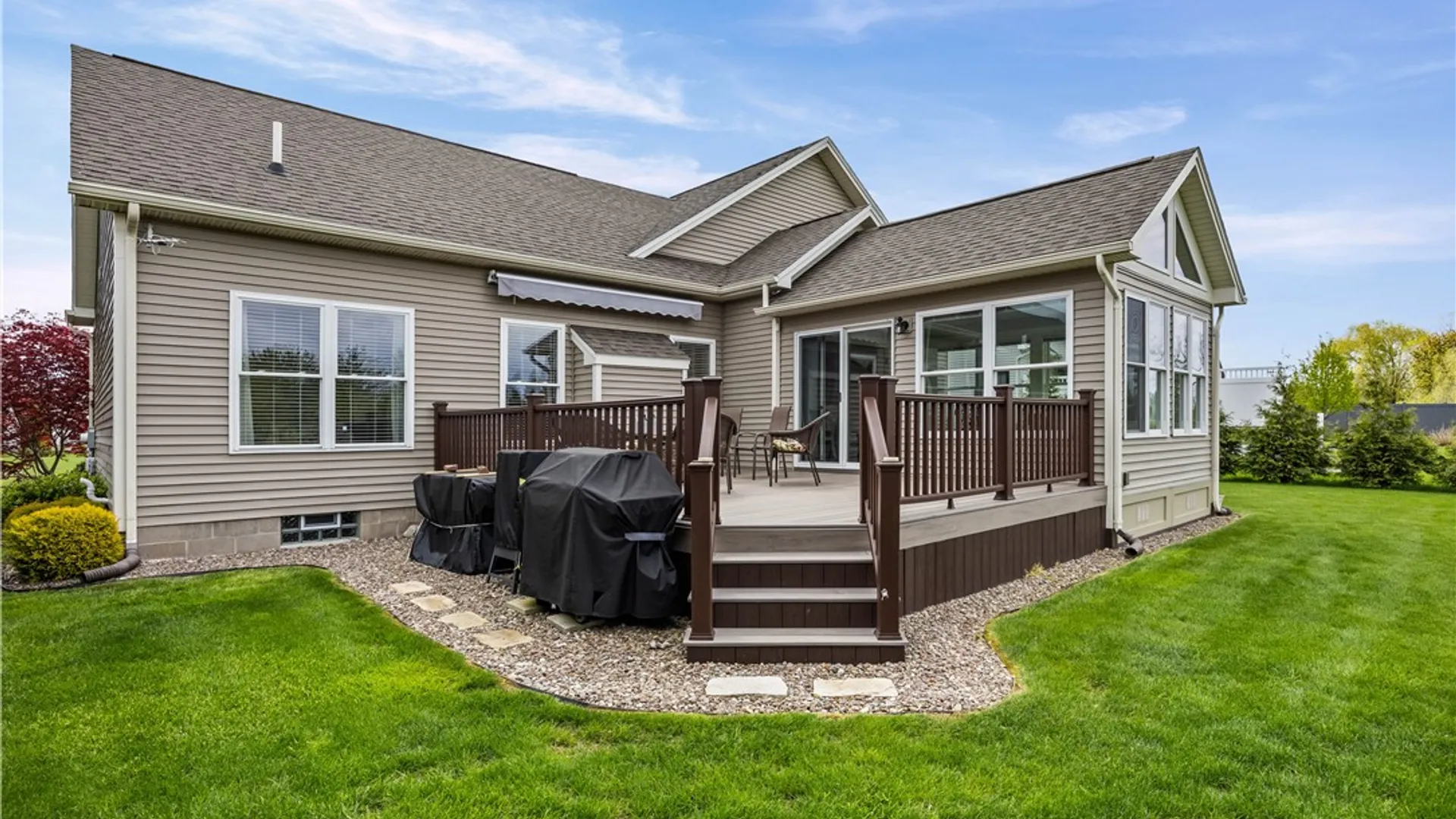 Property at 607 Pine Lakes, Webster, NY 14580 39