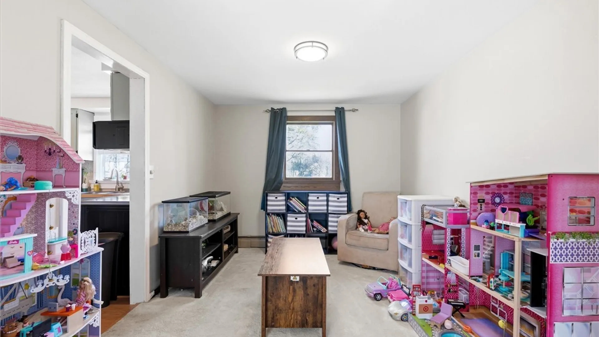 Property at 5470 Tourmaline Drive, Clay, NY 13041 12