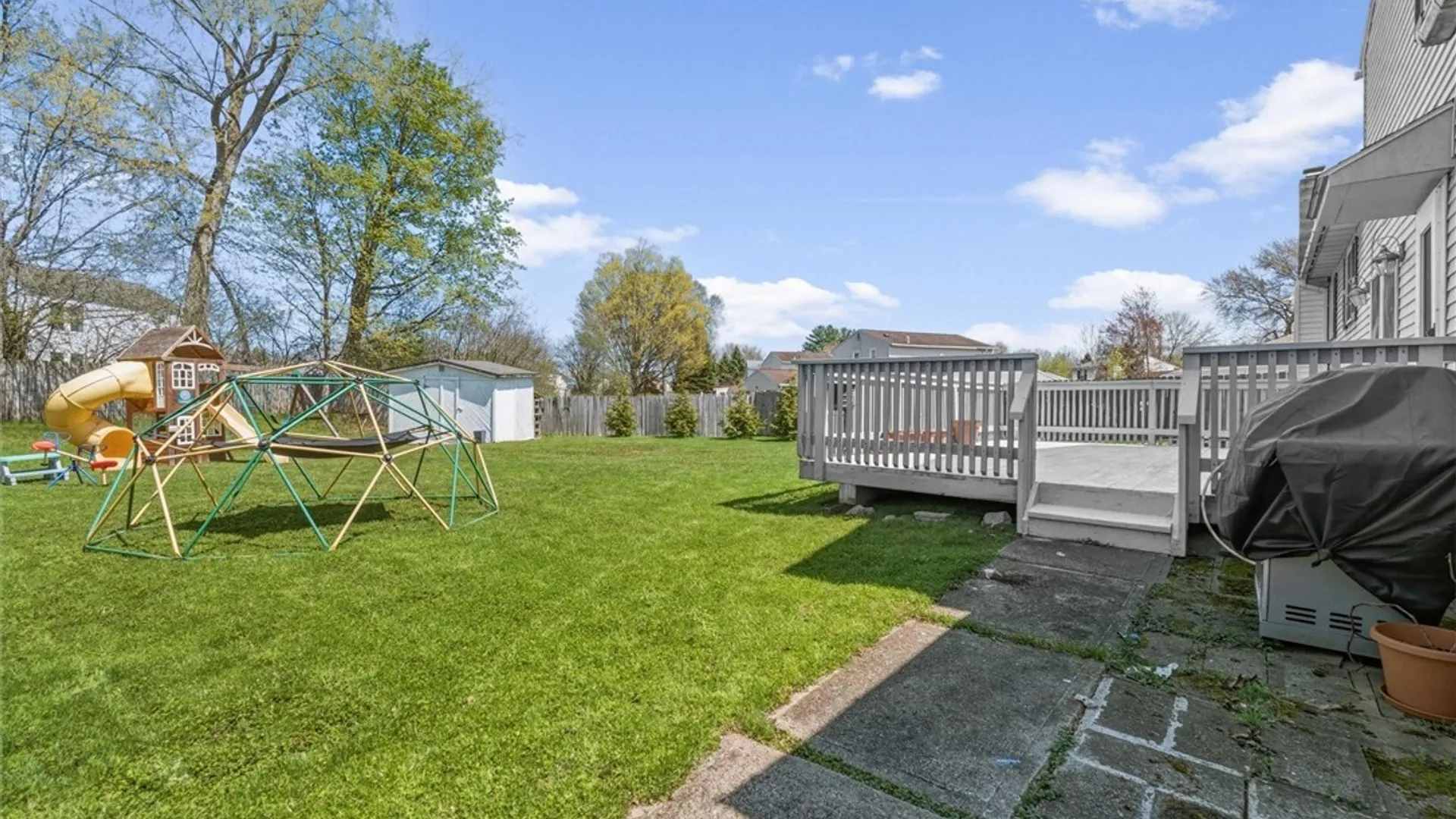 Property at 5470 Tourmaline Drive, Clay, NY 13041 34