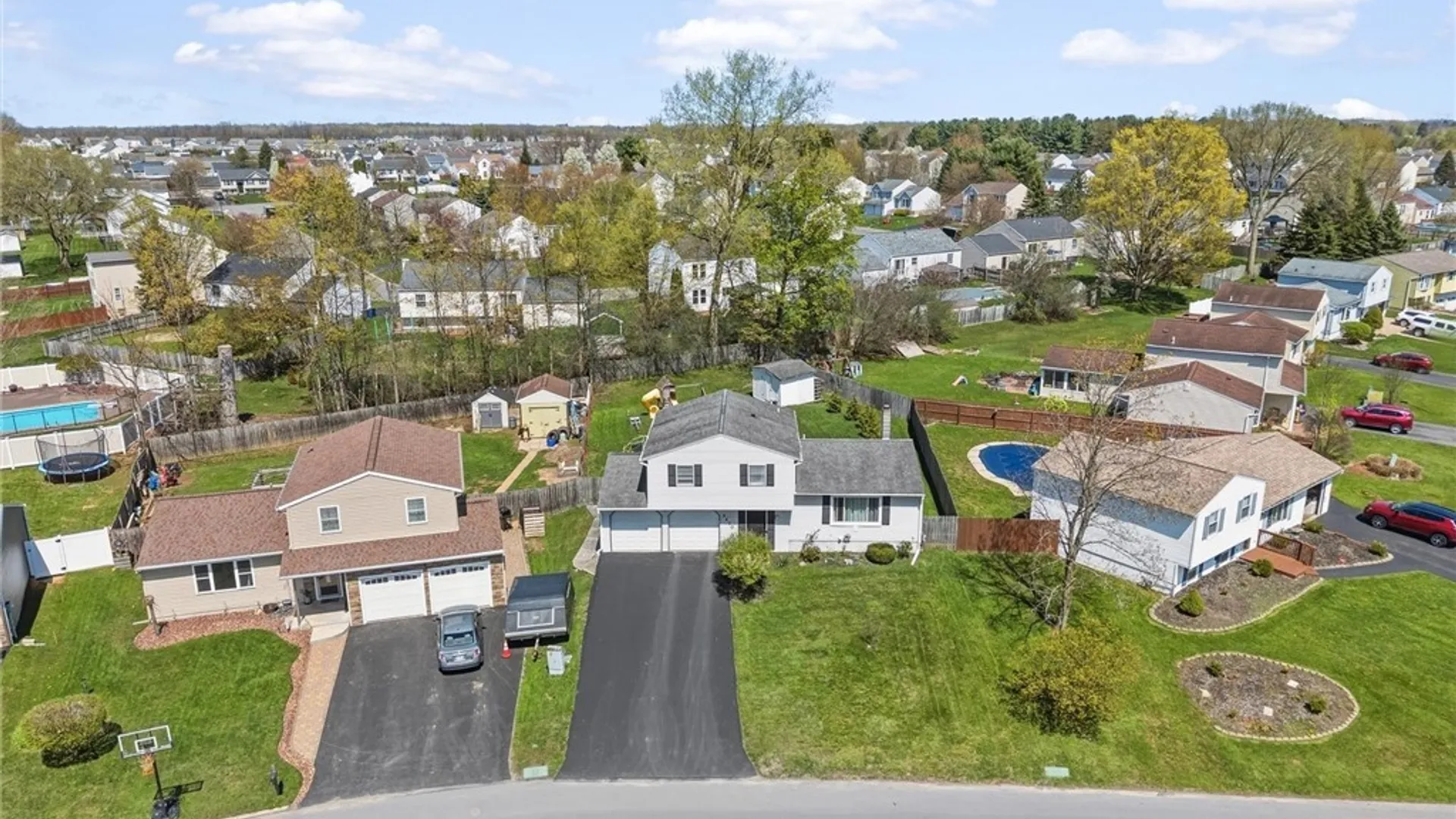 Property at 5470 Tourmaline Drive, Clay, NY 13041 39