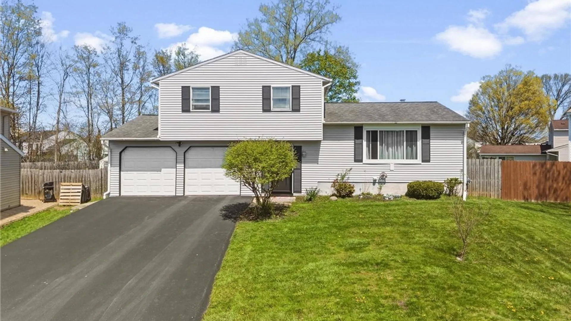 Property at 5470 Tourmaline Drive, Clay, NY 13041 5