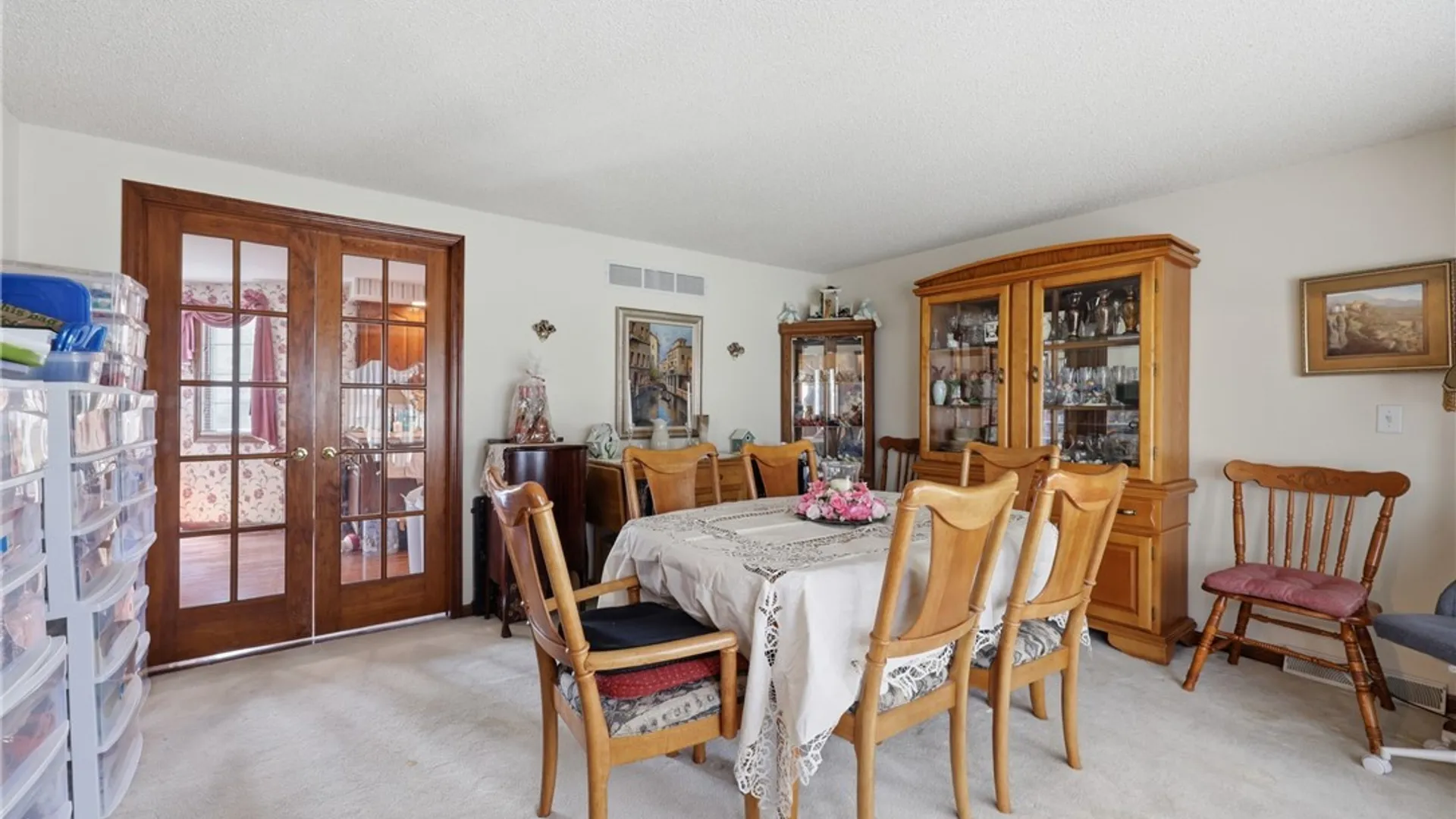 Property at 68 Tracy Lynn Lane, West Seneca, NY 14224 11