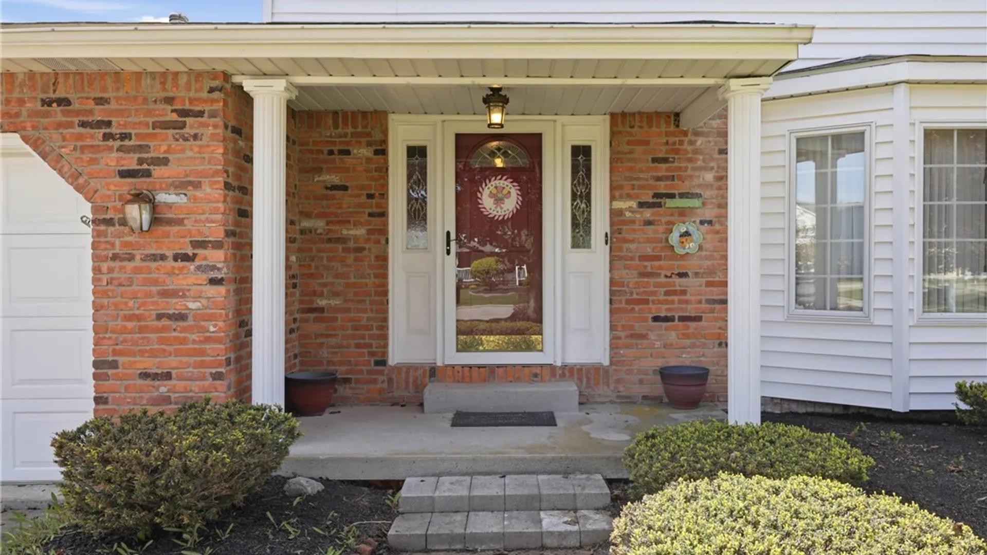 Property at 68 Tracy Lynn Lane, West Seneca, NY 14224 3