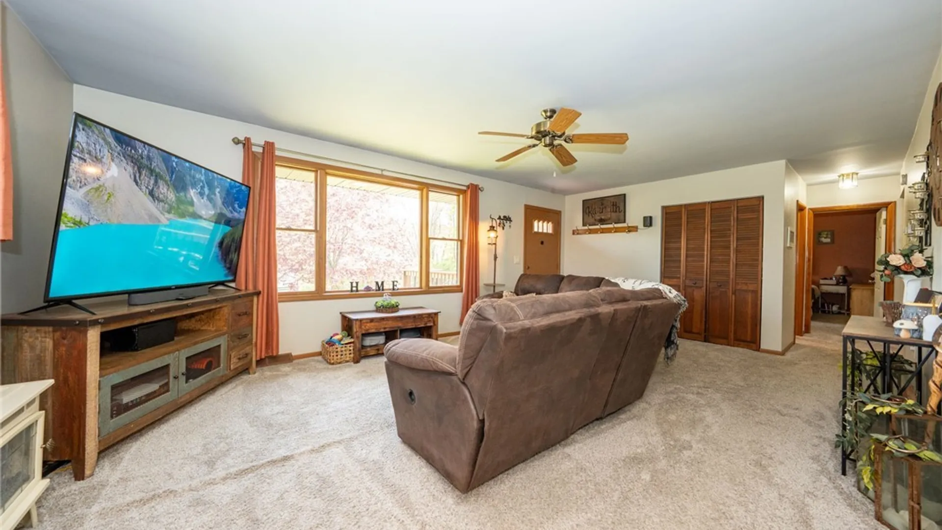 Property at 335 Capitol, Holland, NY 14080 6