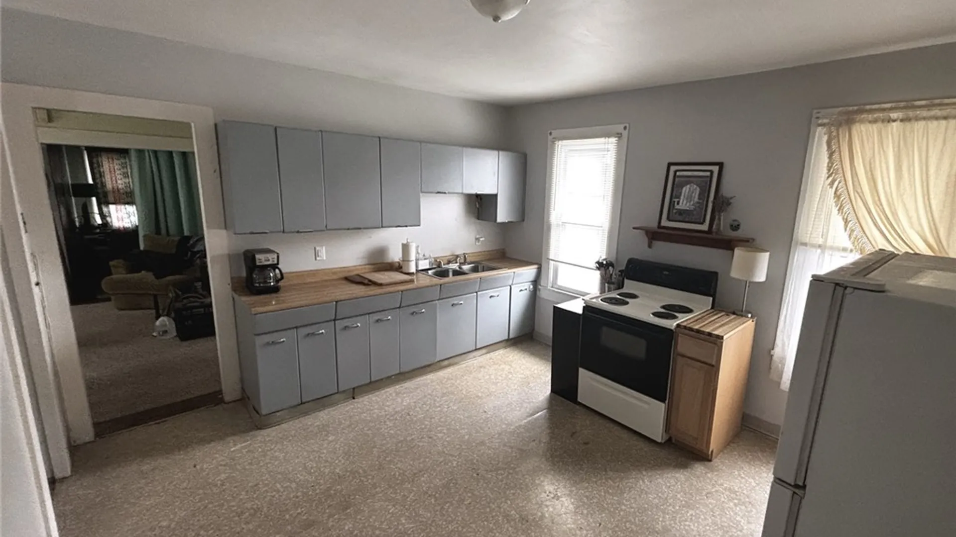 Property at 21 Lawton Avenue, Auburn, NY 13021 17