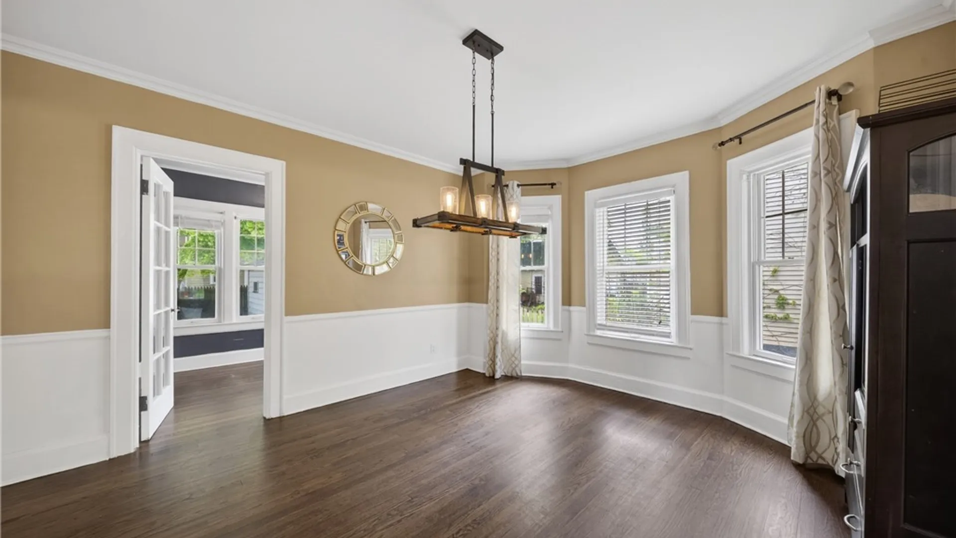 Property at 142 Hampton Road, Syracuse, NY 13203 15