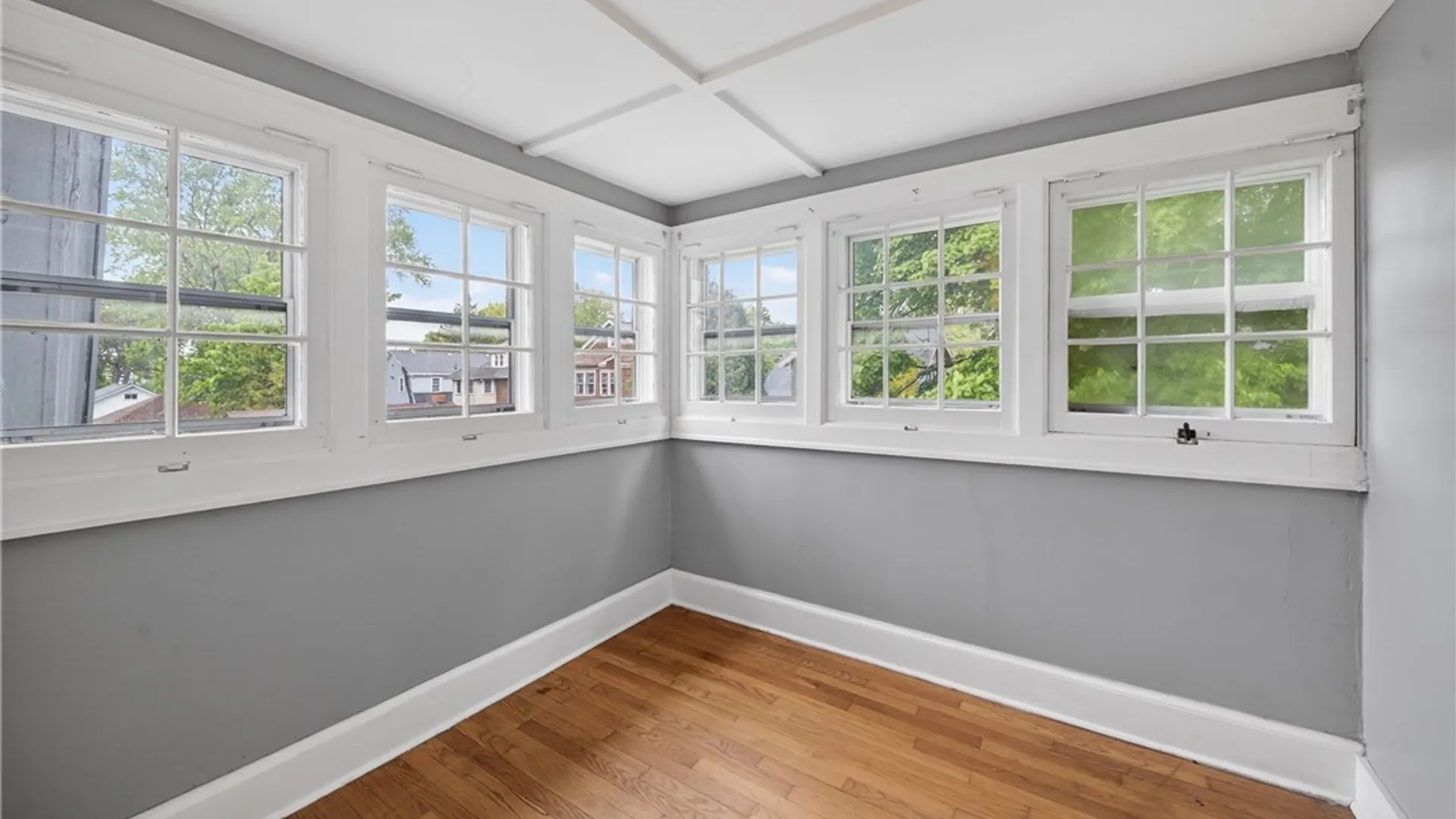 Property at 142 Hampton Road, Syracuse, NY 13203 36