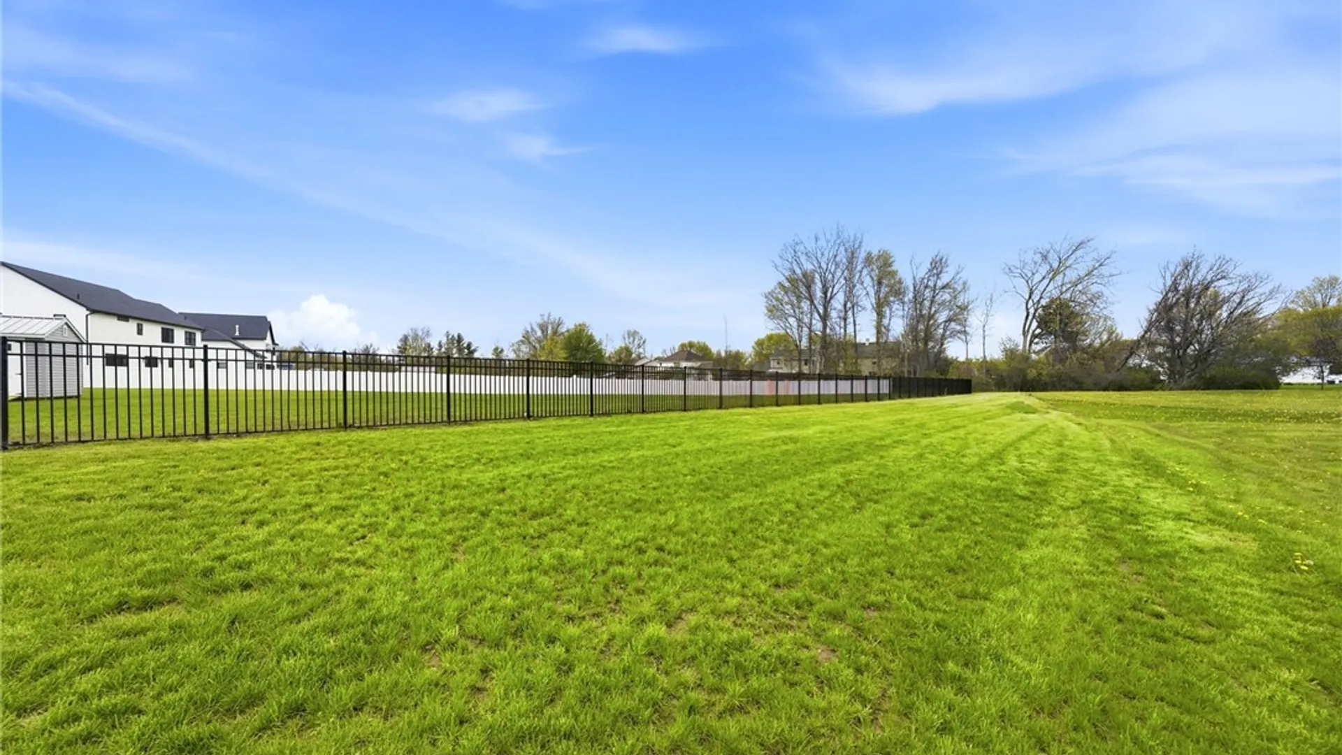 Property at 60 Streamsong Court, Amherst, NY 14051 47