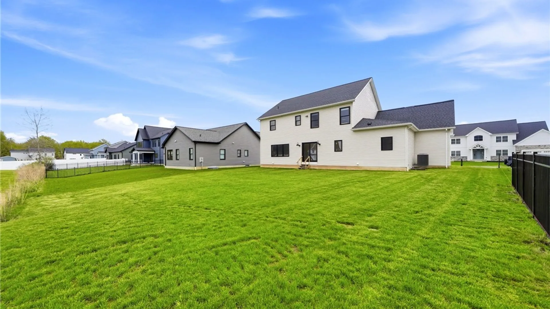Property at 60 Streamsong Court, Amherst, NY 14051 48