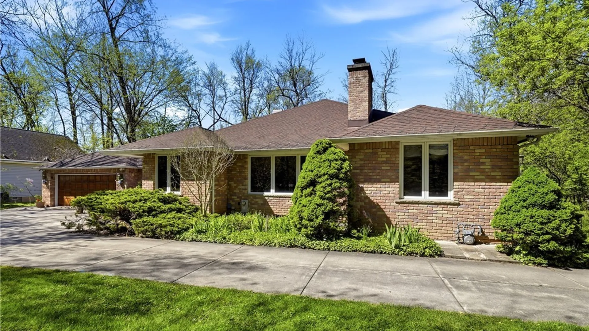 Property at 1860 Forest Road, Amherst, NY 14221 2