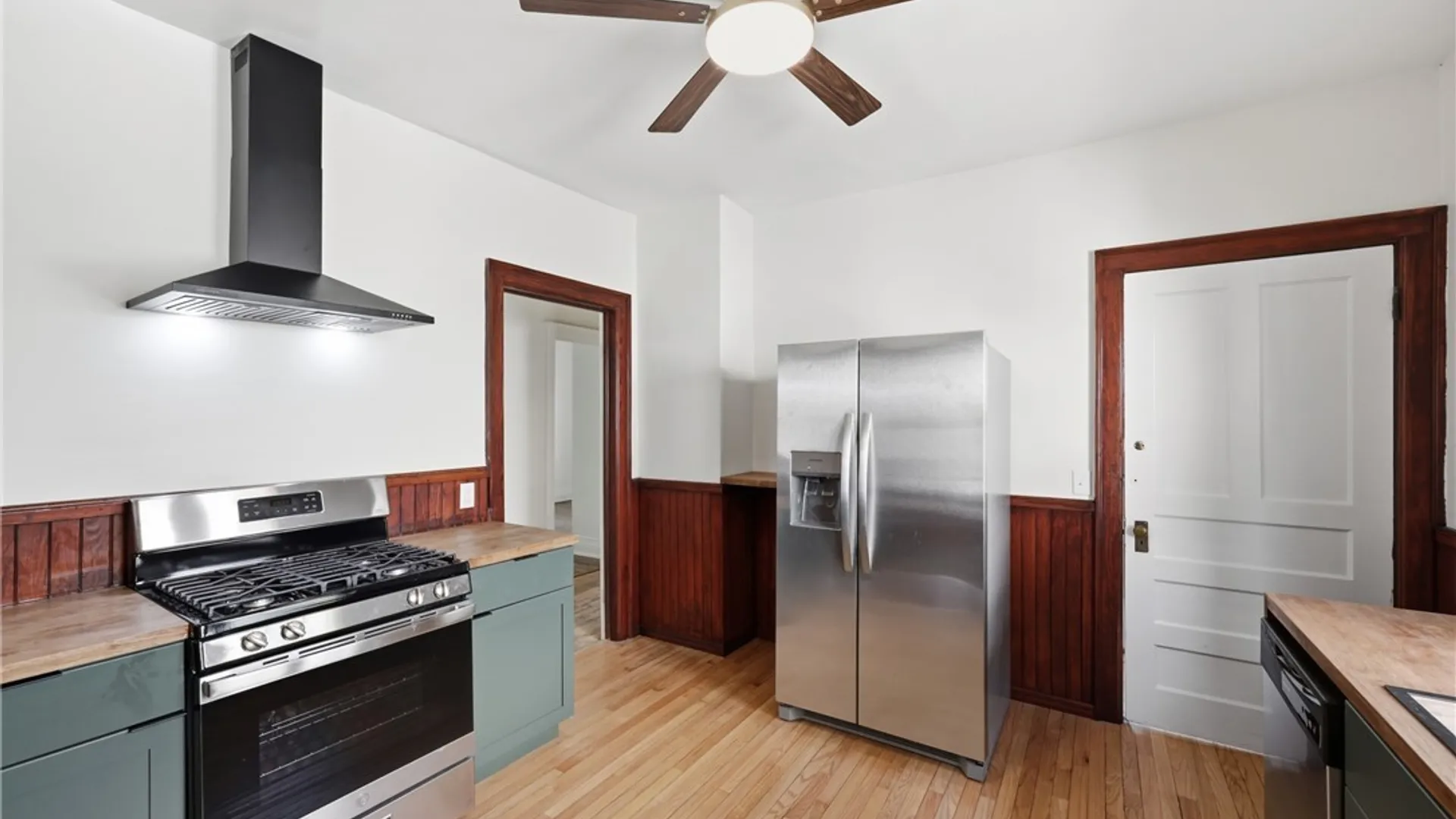 Property at 202 Summit Avenue, Buffalo, NY 14214 16