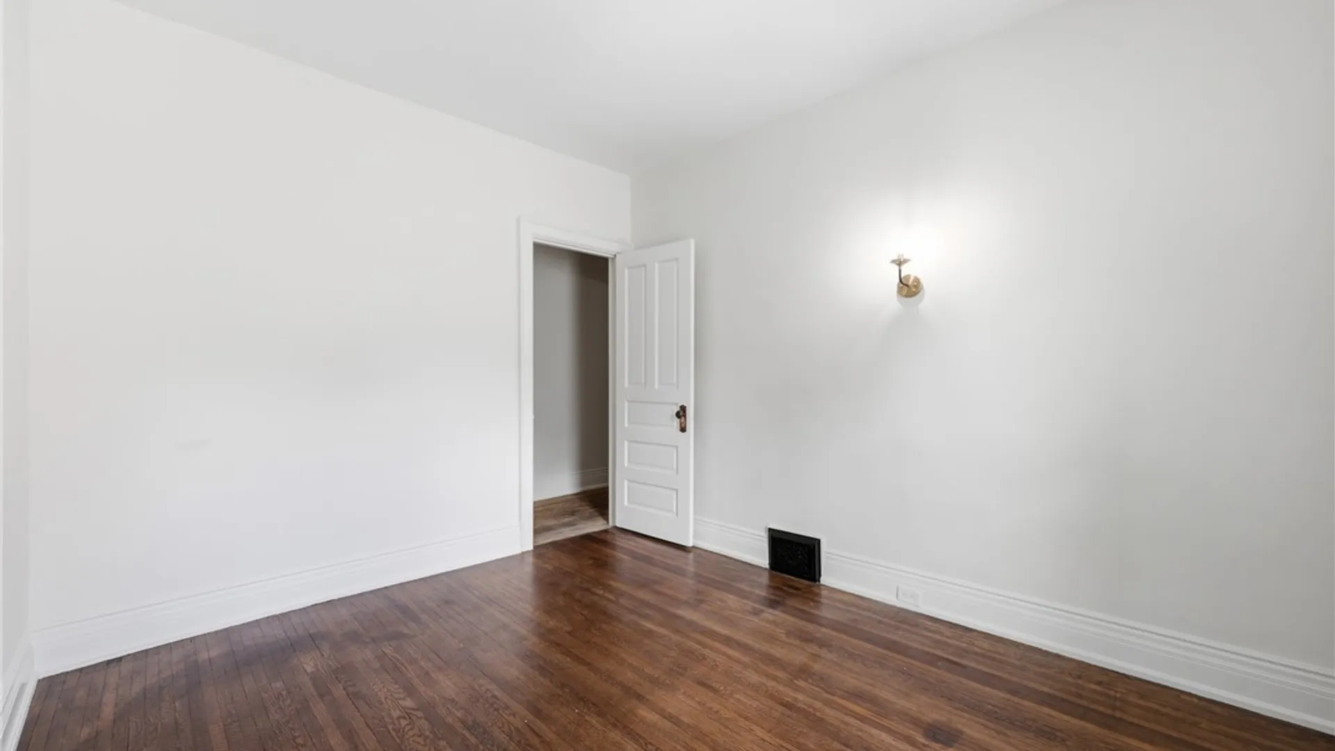 Property at 202 Summit Avenue, Buffalo, NY 14214 23
