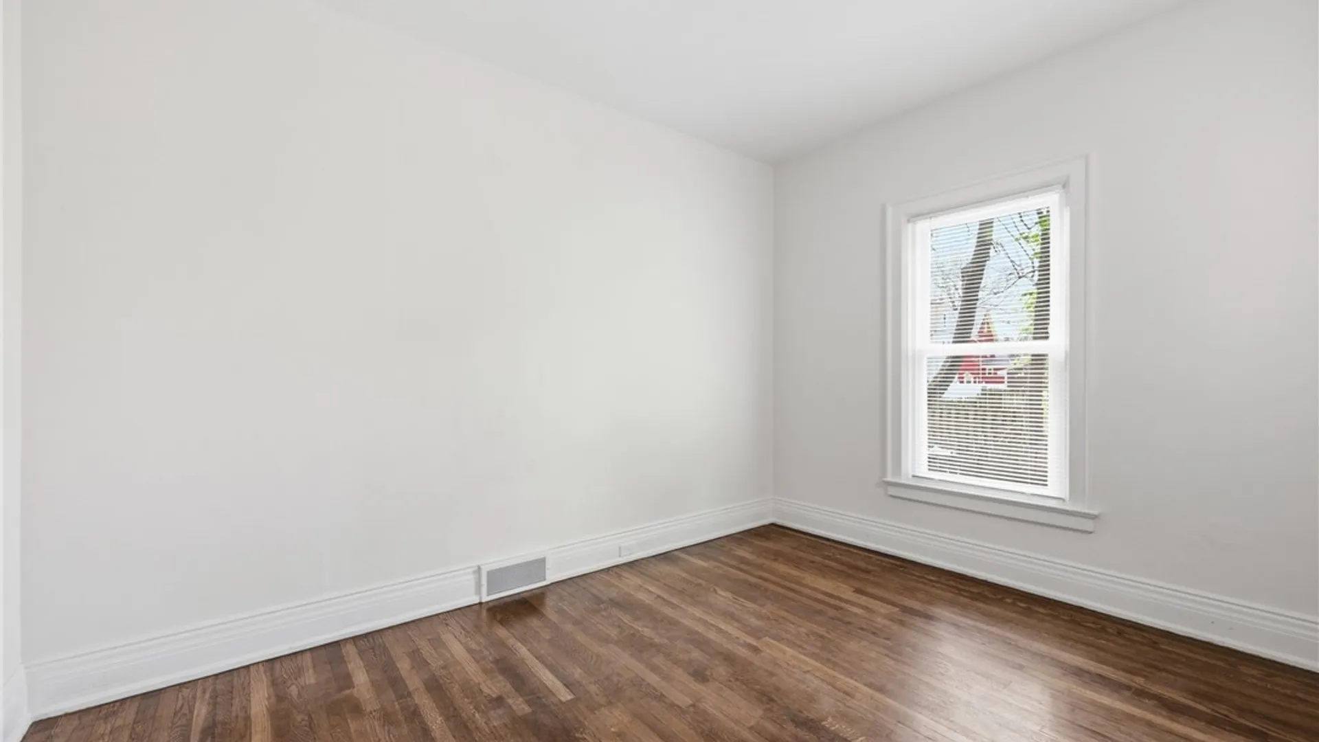 Property at 202 Summit Avenue, Buffalo, NY 14214 26