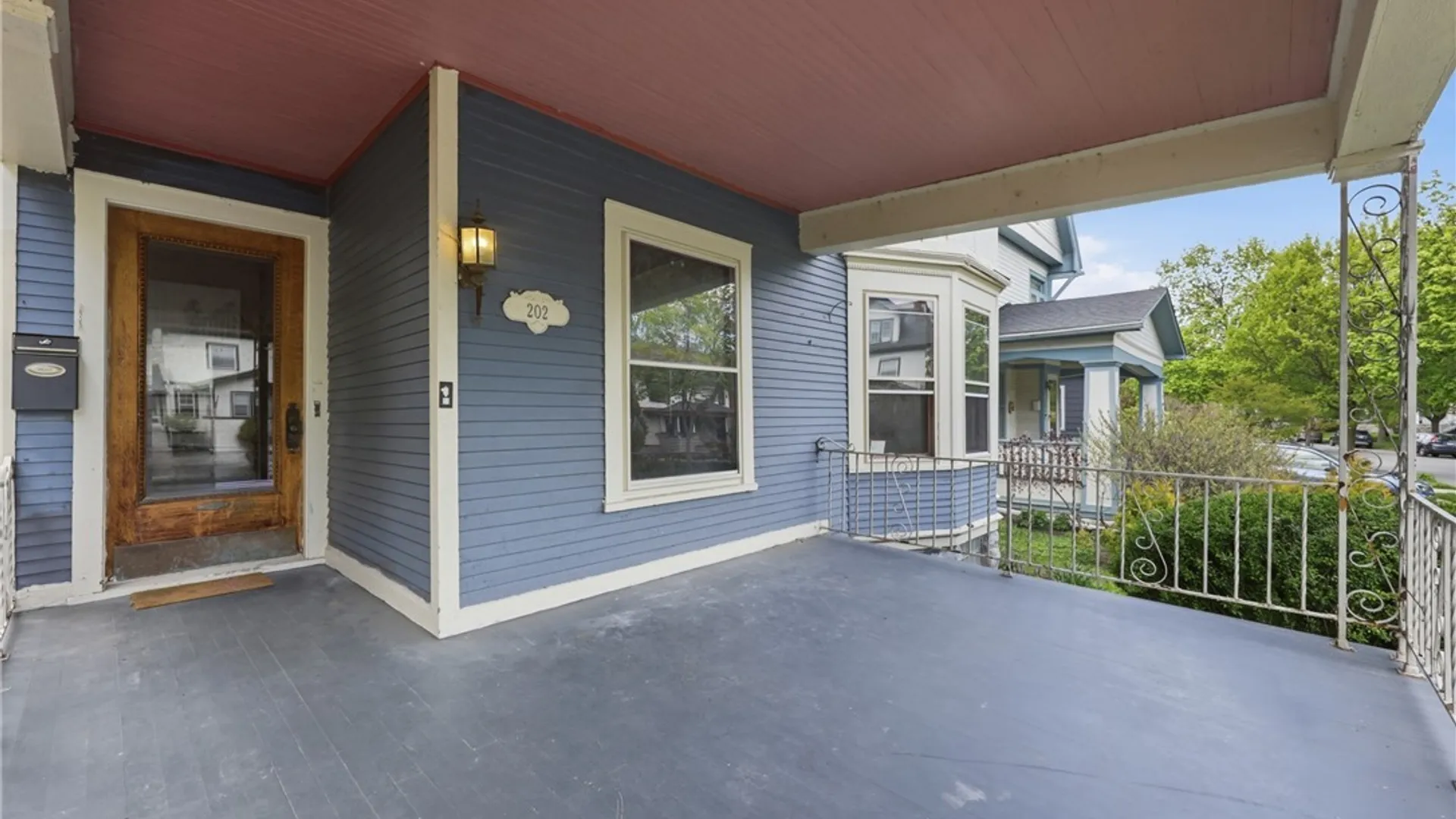 Property at 202 Summit Avenue, Buffalo, NY 14214 3