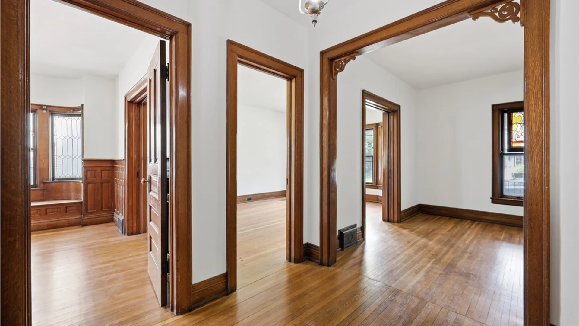Property at 202 Summit Avenue, Buffalo, NY 14214 6