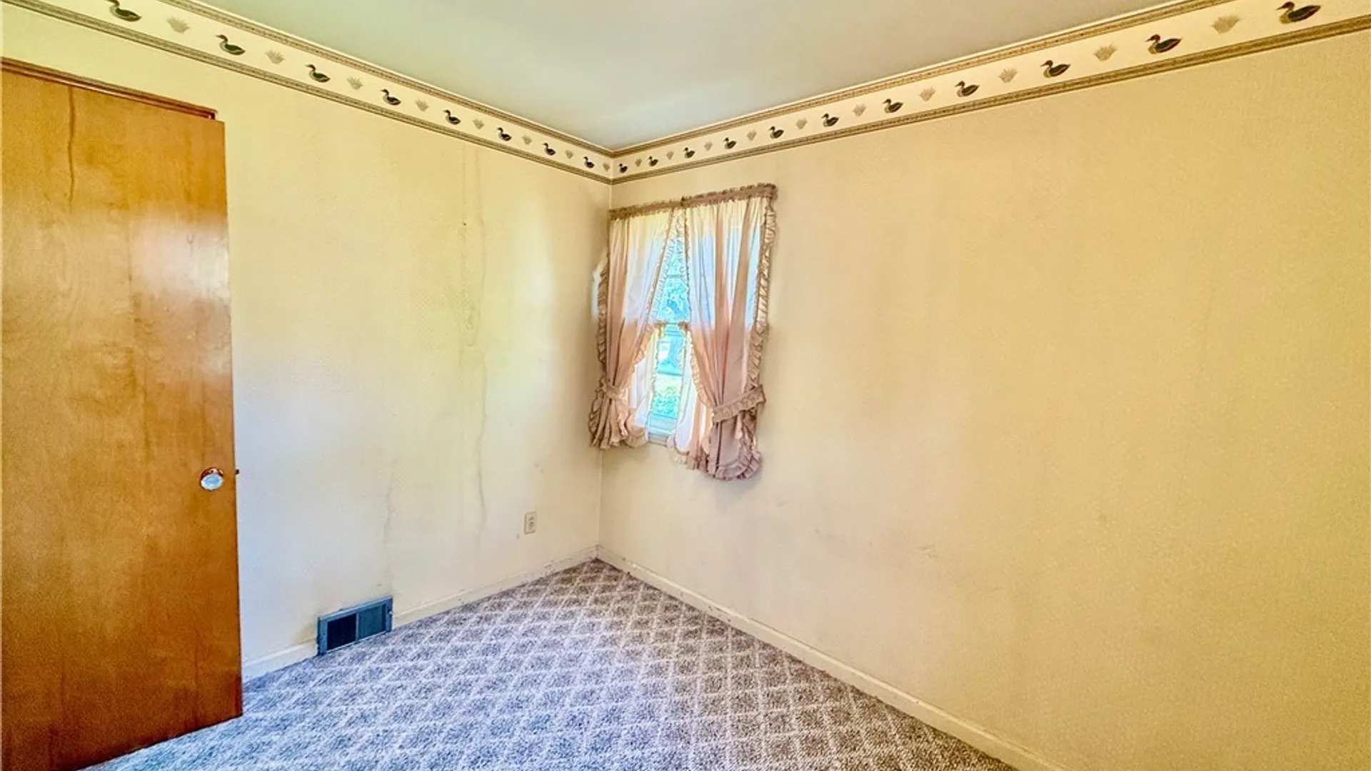 Property at 4649 Morgan Parkway, Hamburg, NY 14075 17