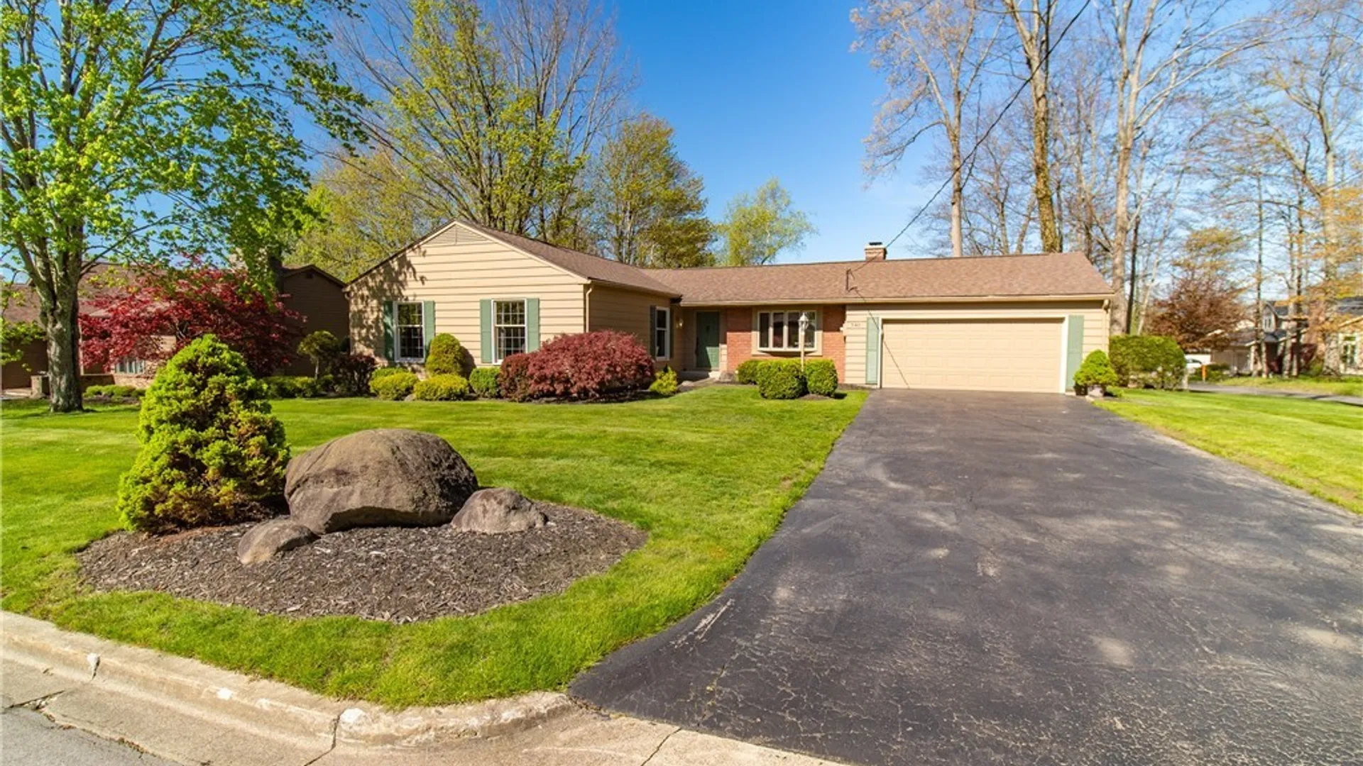 Property at 540 Chautauqua Avenue, Jamestown, NY 14701 49