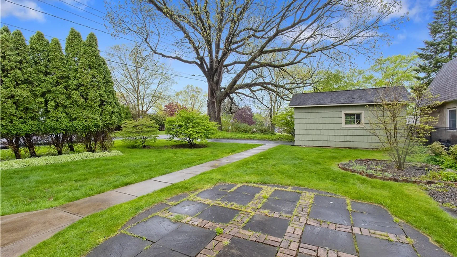 Property at 224 Lathrop Rd, Geddes, NY 13219 38