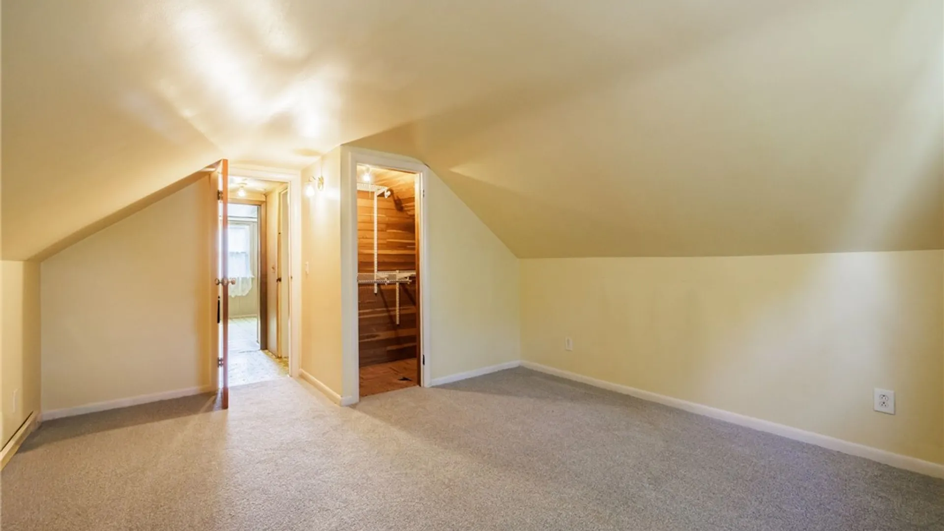Property at 147 Hilltop Road, Greece, NY 14616 24