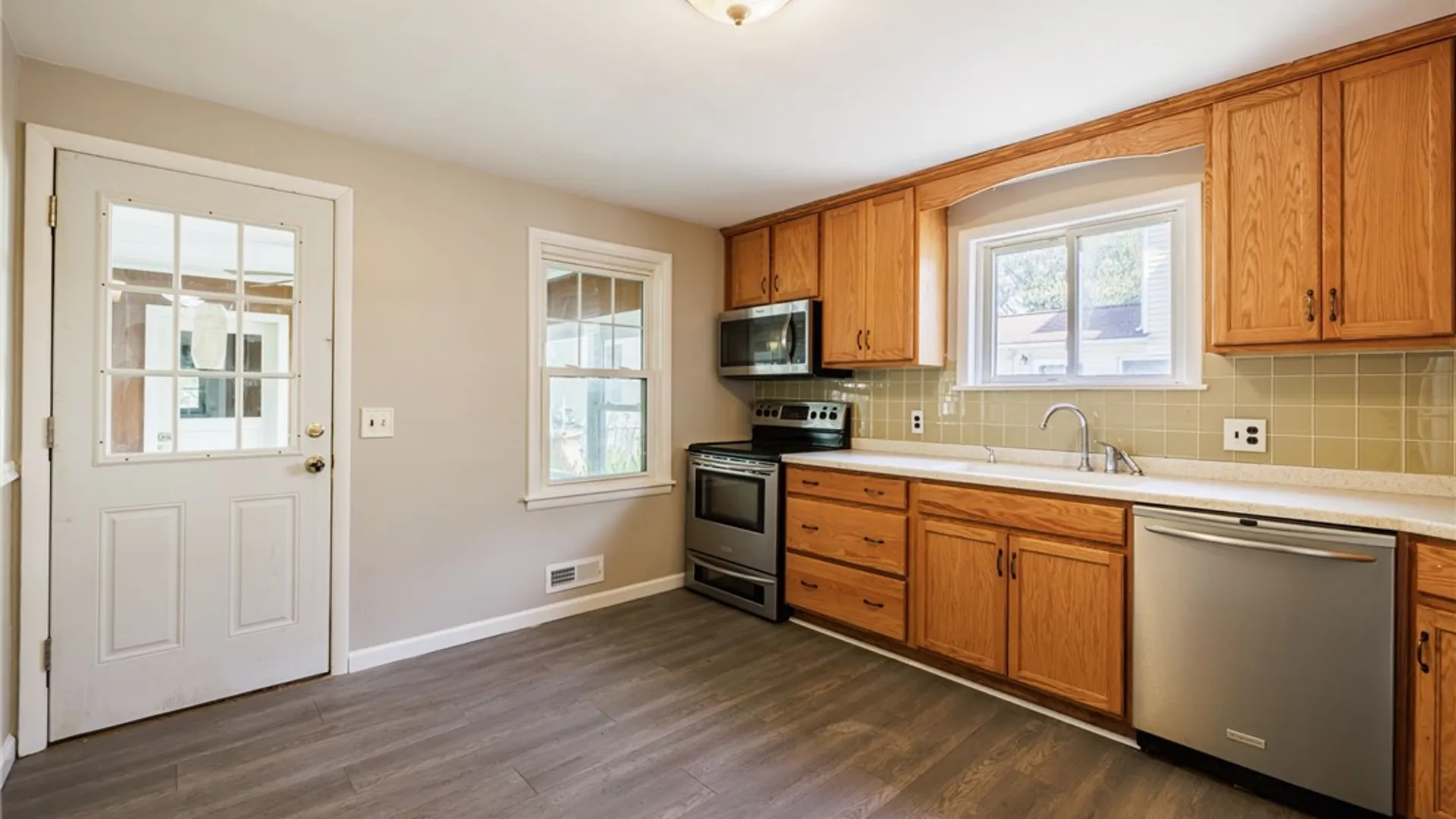 Property at 147 Hilltop Road, Greece, NY 14616 9