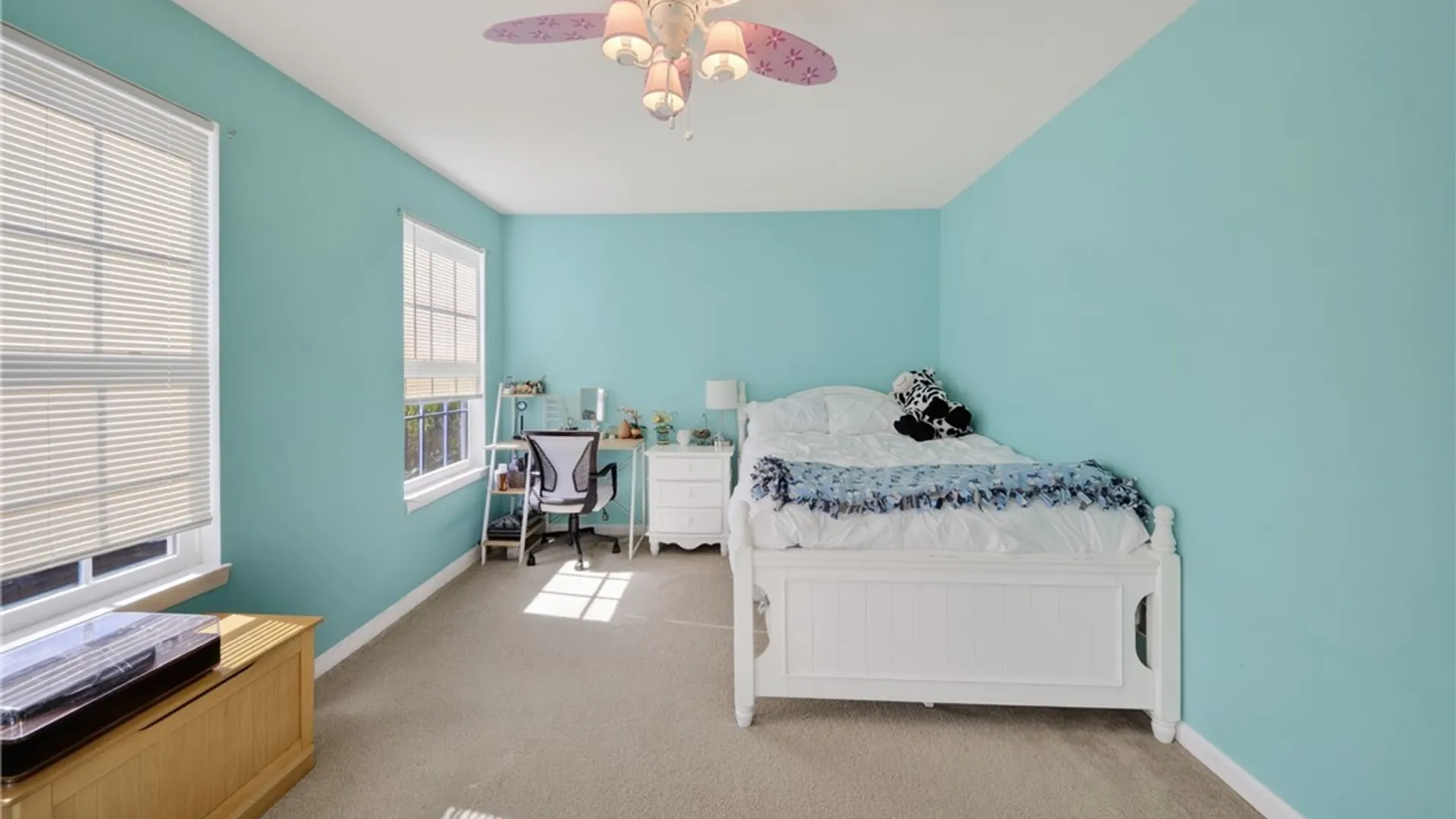 Property at 116 Kensington High Street, Manlius, NY 13116 26