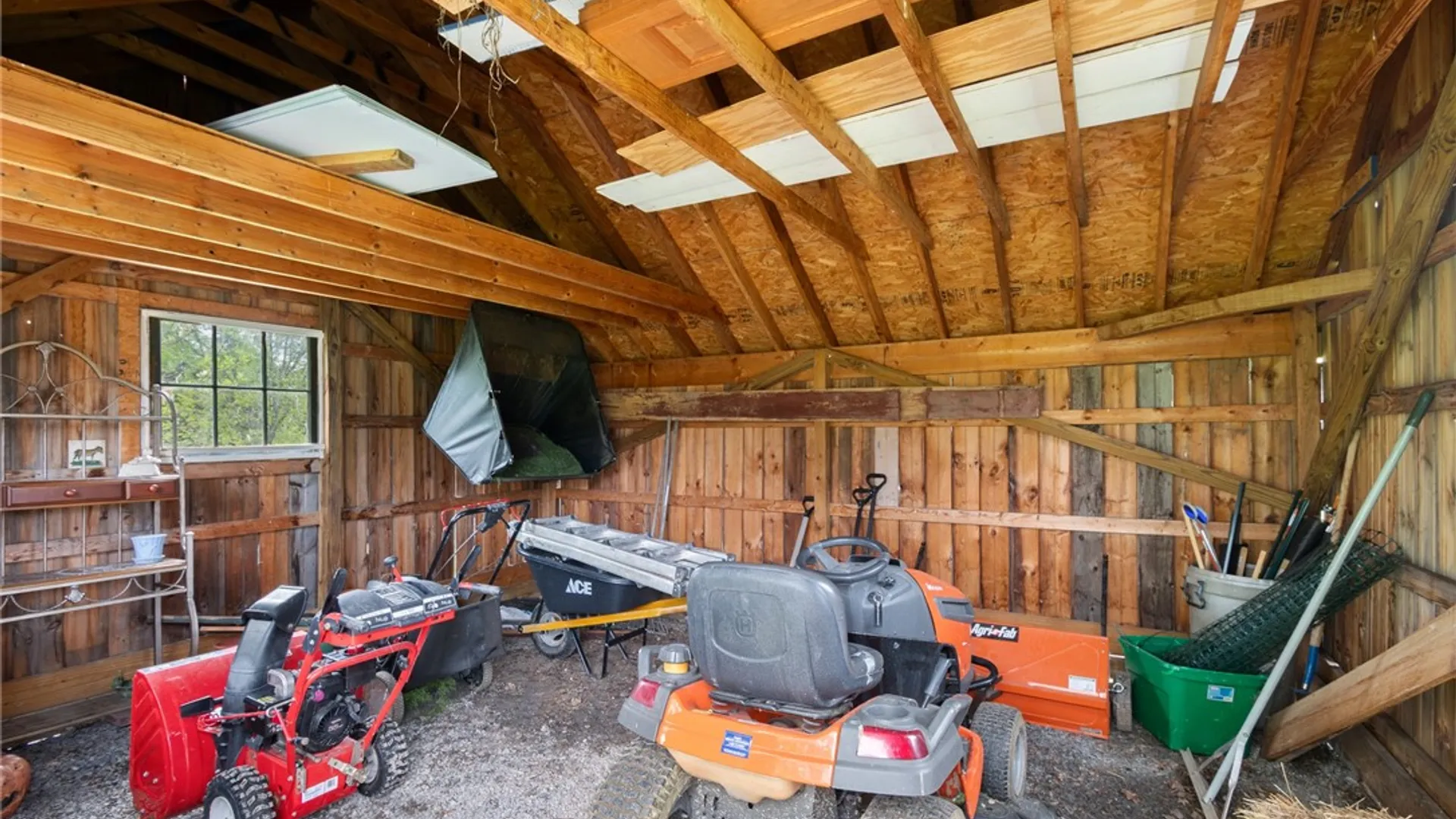 Property at 5411 Wells Curtice Rd, Canandaigua Town, NY 14424 36