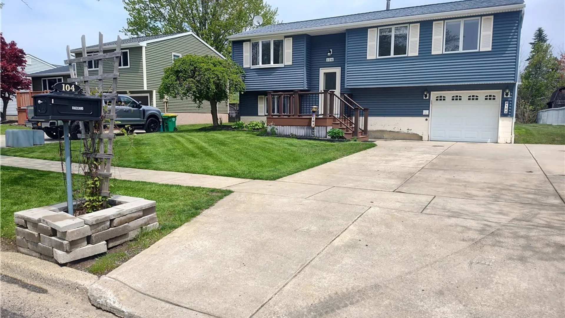 Property at 104 Chapel Glen Drive, Hamburg, NY 14075 25