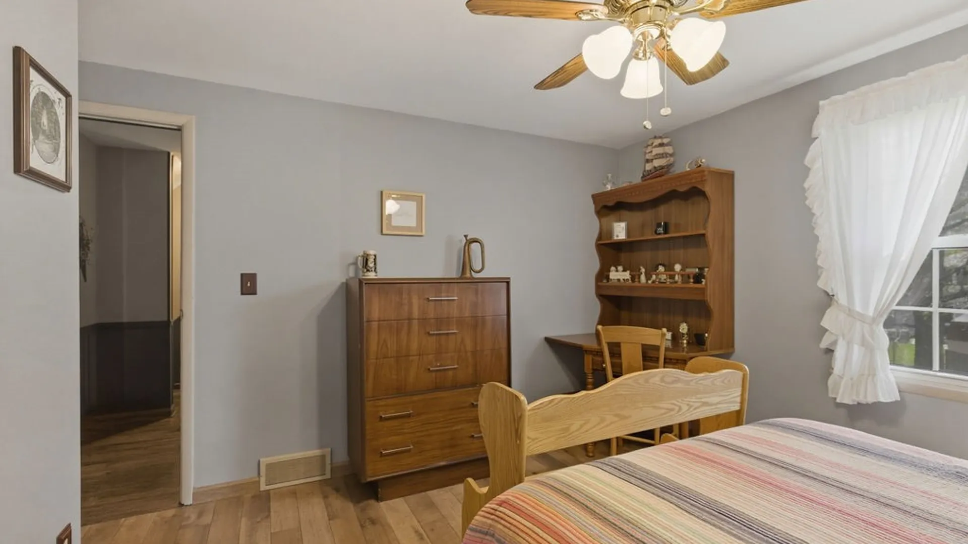 Property at 8052 Fox Run Circle, Clay, NY 13090 26