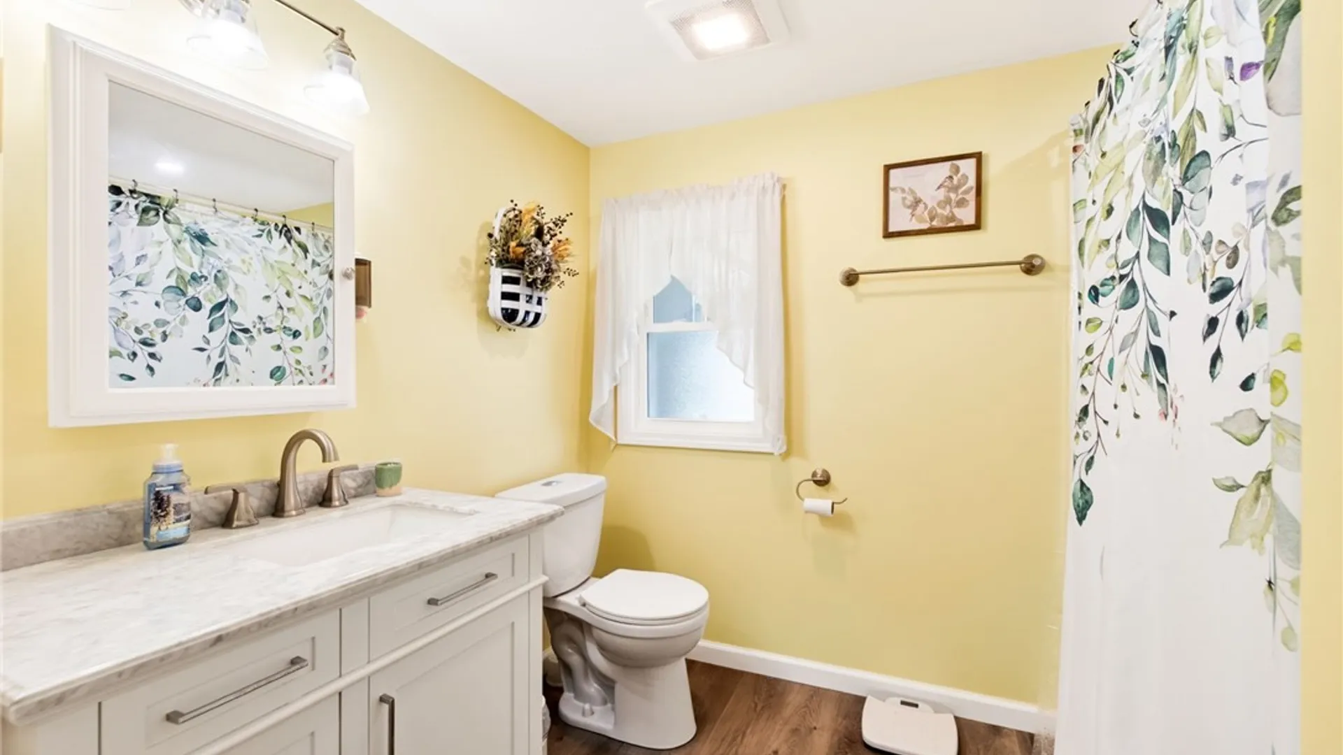 Property at 22 Riverview Heights, Henrietta, NY 14623 24