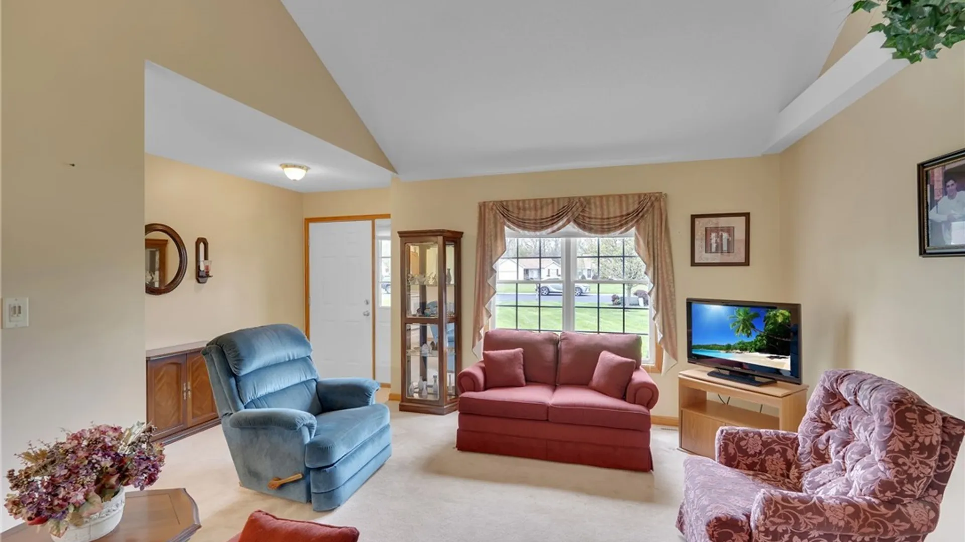 Property at 53 Alexander Parkway, Pendleton, NY 14120 6