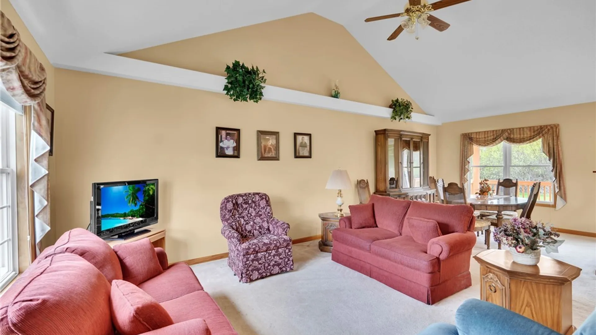 Property at 53 Alexander Parkway, Pendleton, NY 14120 8
