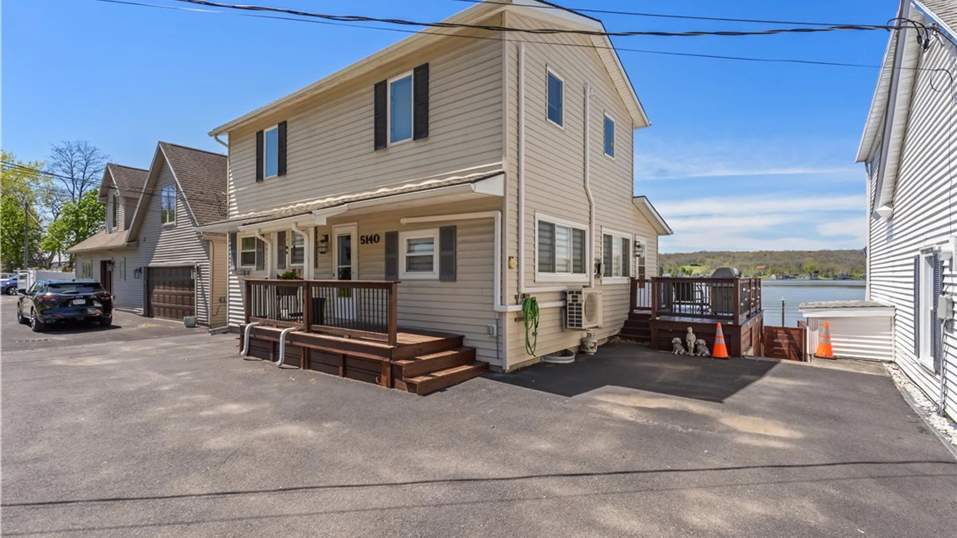 Property at 5140 E Lake Rd, Livonia, NY 14487 5