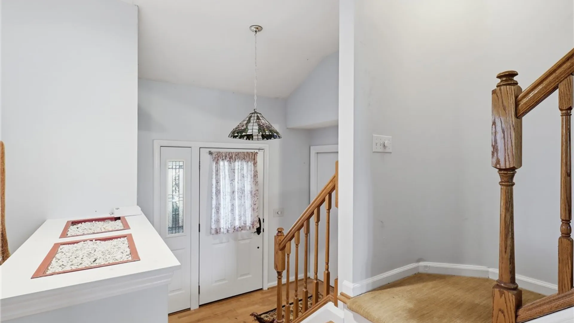 Property at 58 Landsdowne Lane, Pittsford, NY 14618 4