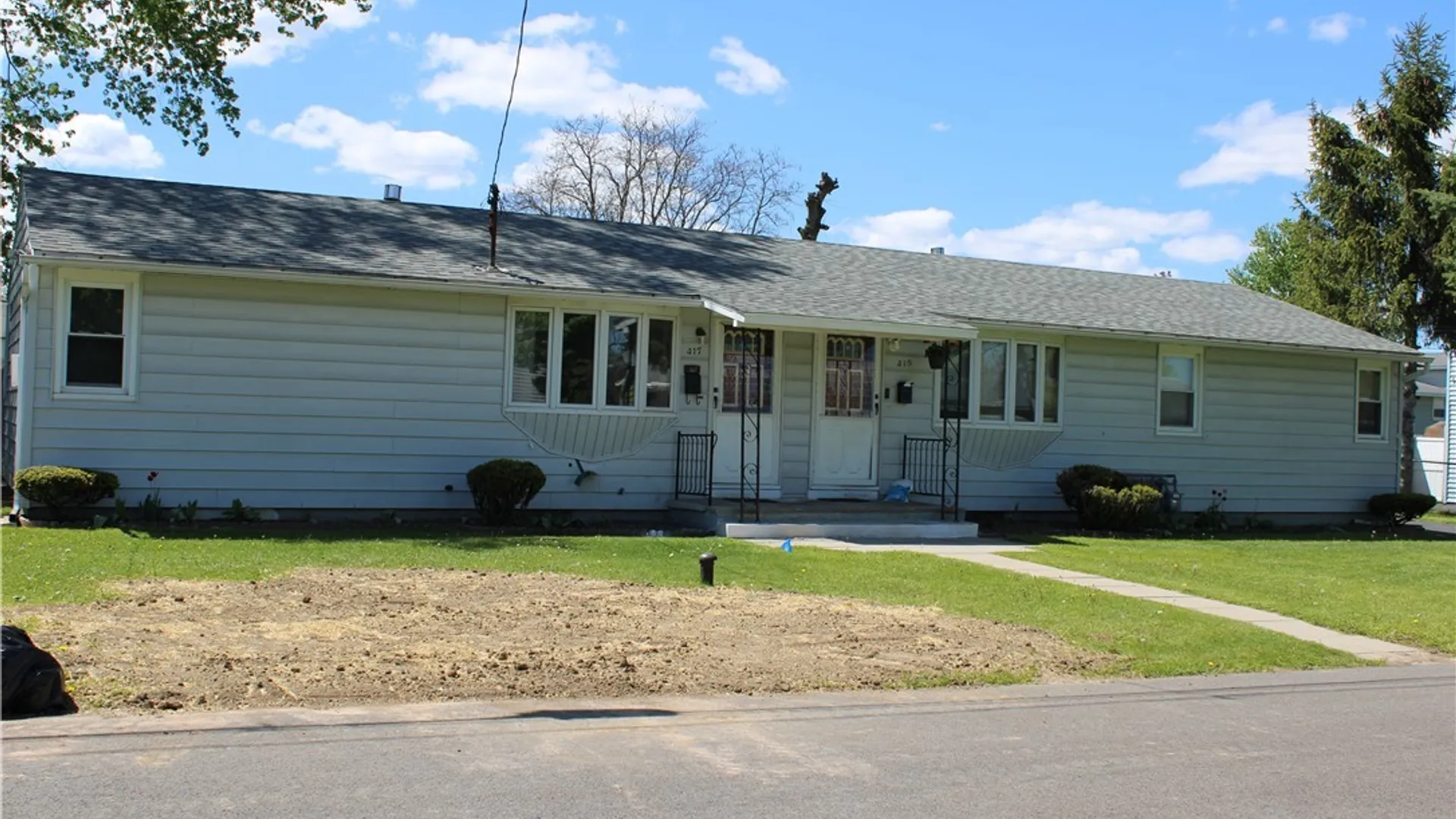 Property at 417 Hazelhurst Avenue, DeWitt, NY 13206 2