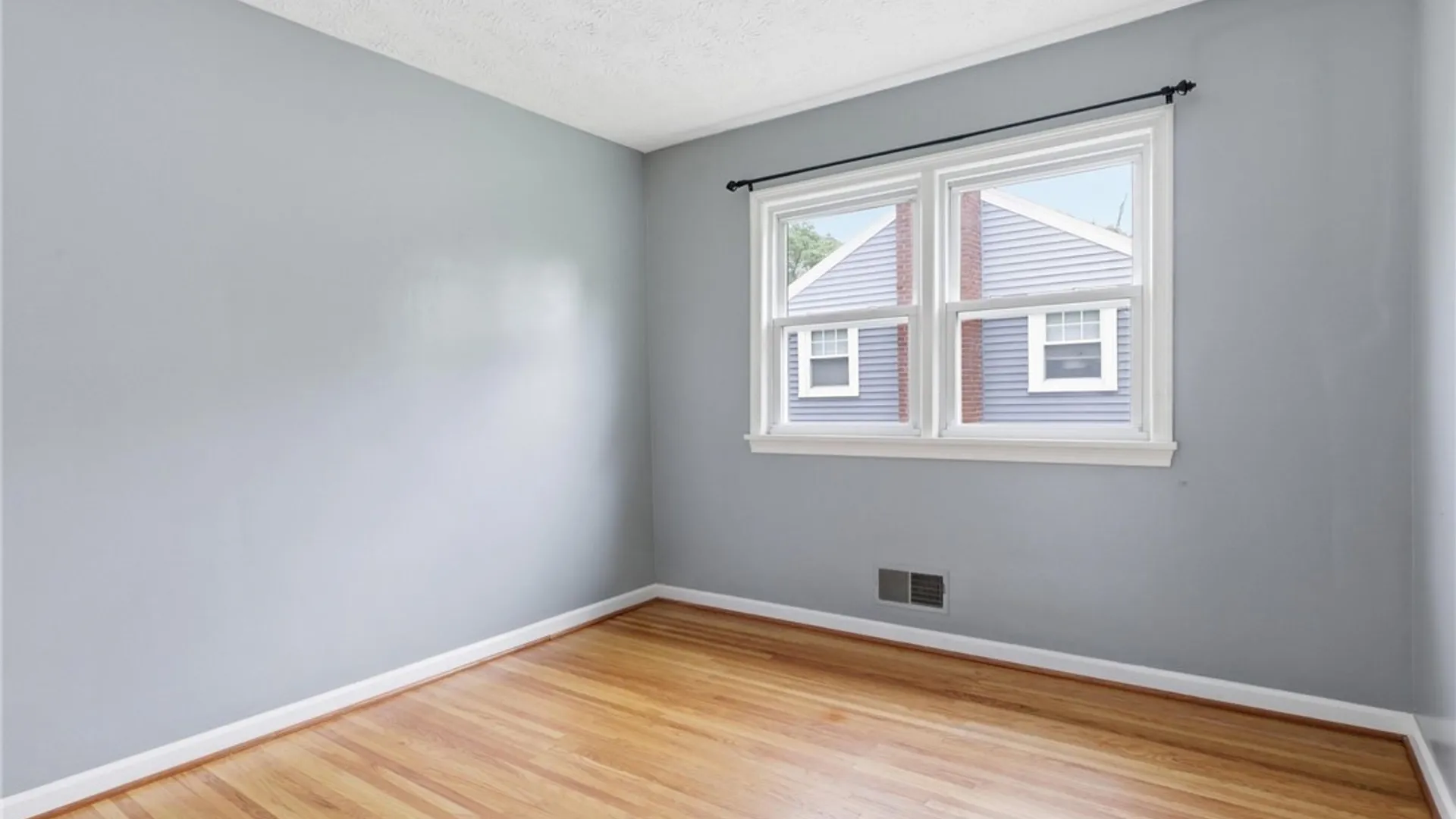 Property at 108 Thurlow Avenue, Irondequoit, NY 14609 23