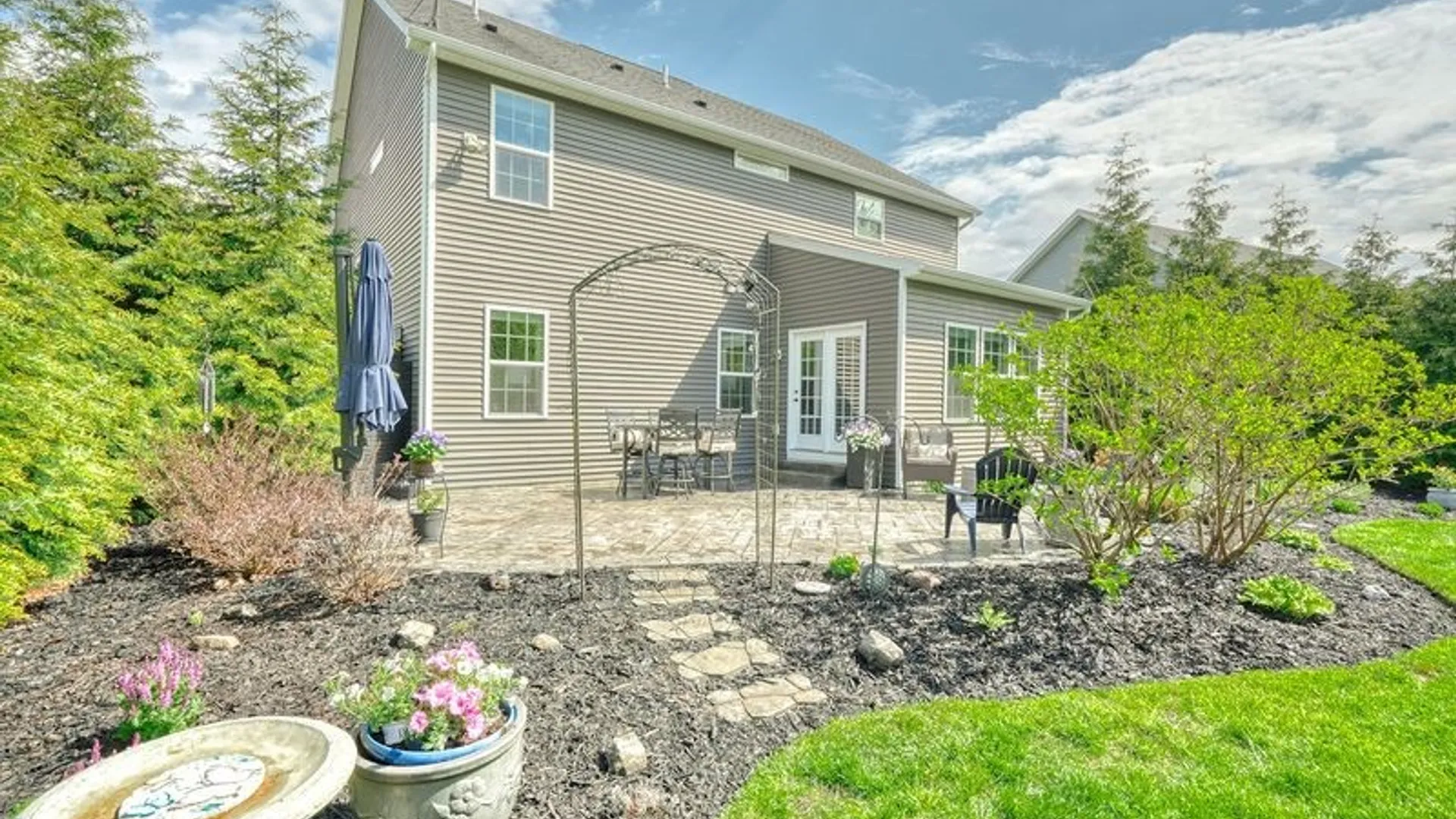 Property at 715 Hillspring Terrace, Webster, NY 14580 27