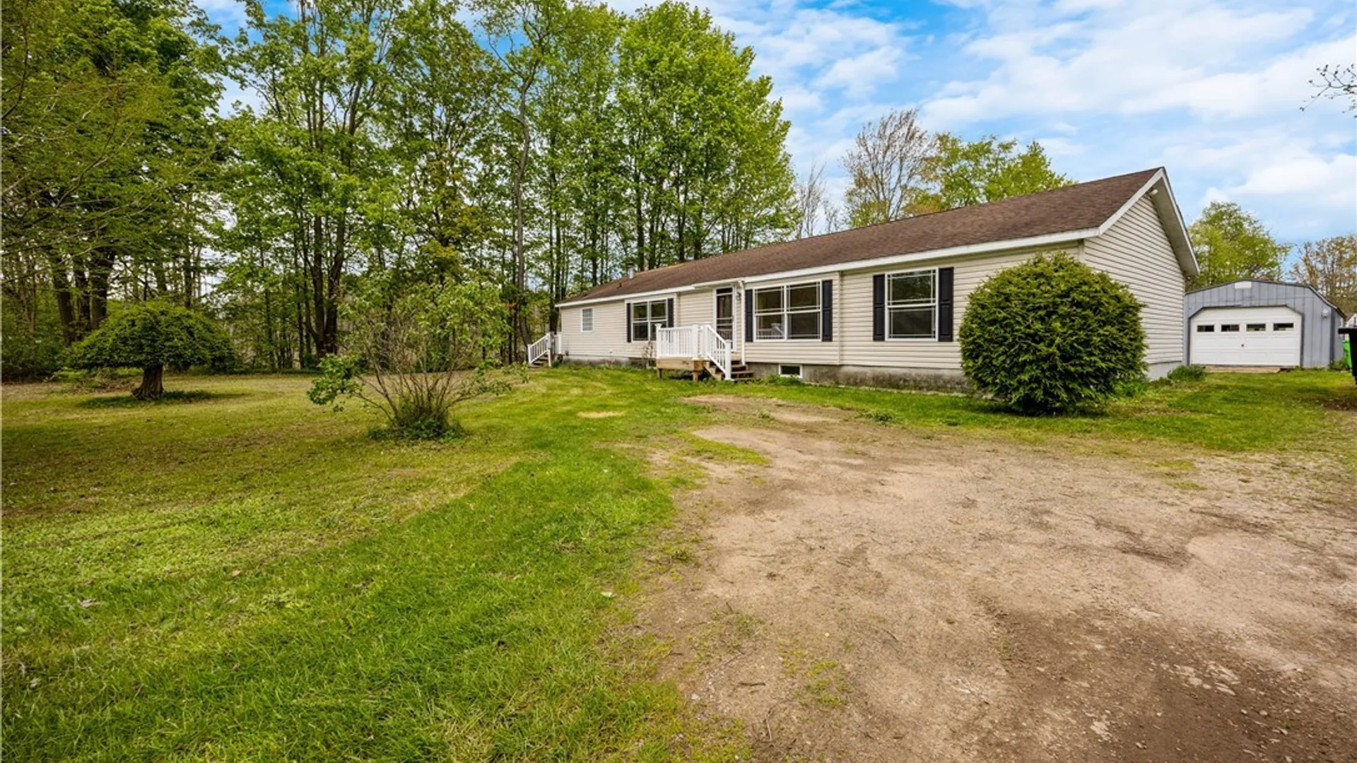 Property at 8856 Smokey Hollow Road, Lysander, NY 13027 2