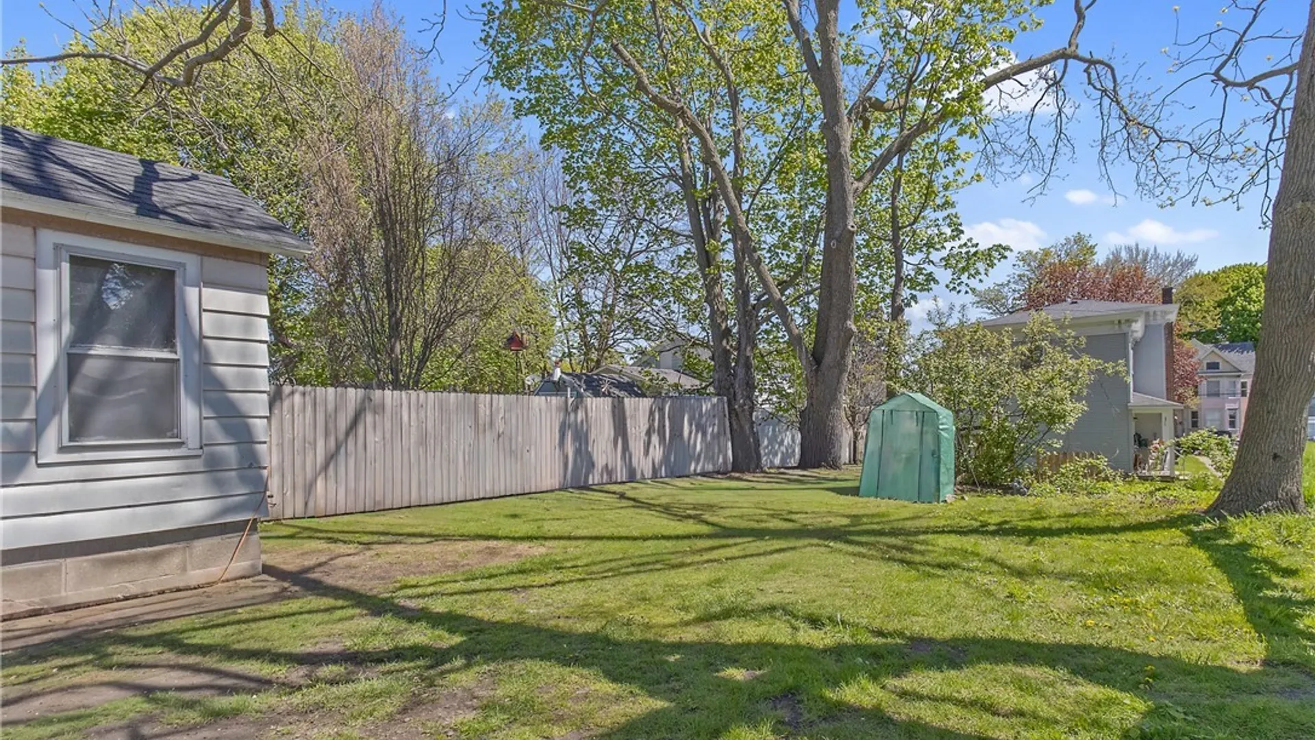 Property at 37 5th Street, Oswego, NY 13126 15