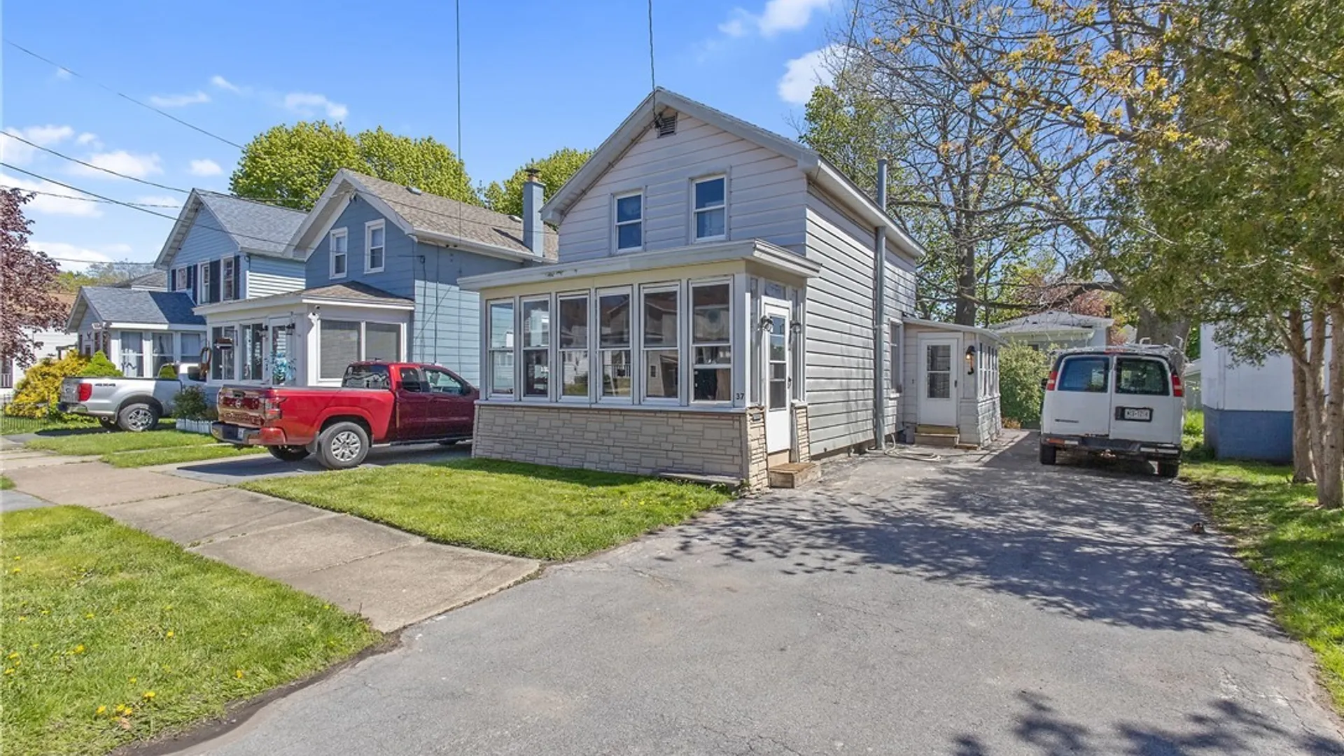 Property at 37 5th Street, Oswego, NY 13126 2