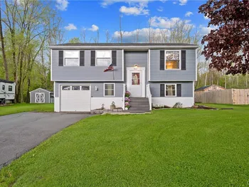 Property at 9467 Madison Avenue, Cicero, NY 13029