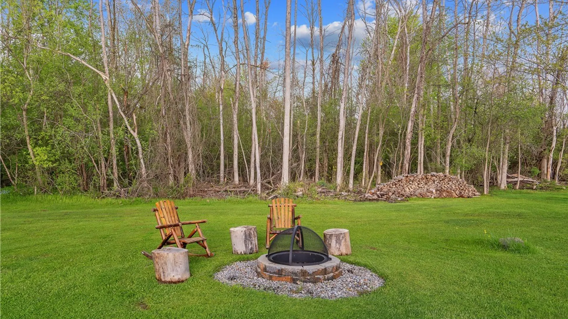 Property at 9467 Madison Avenue, Cicero, NY 13029 38