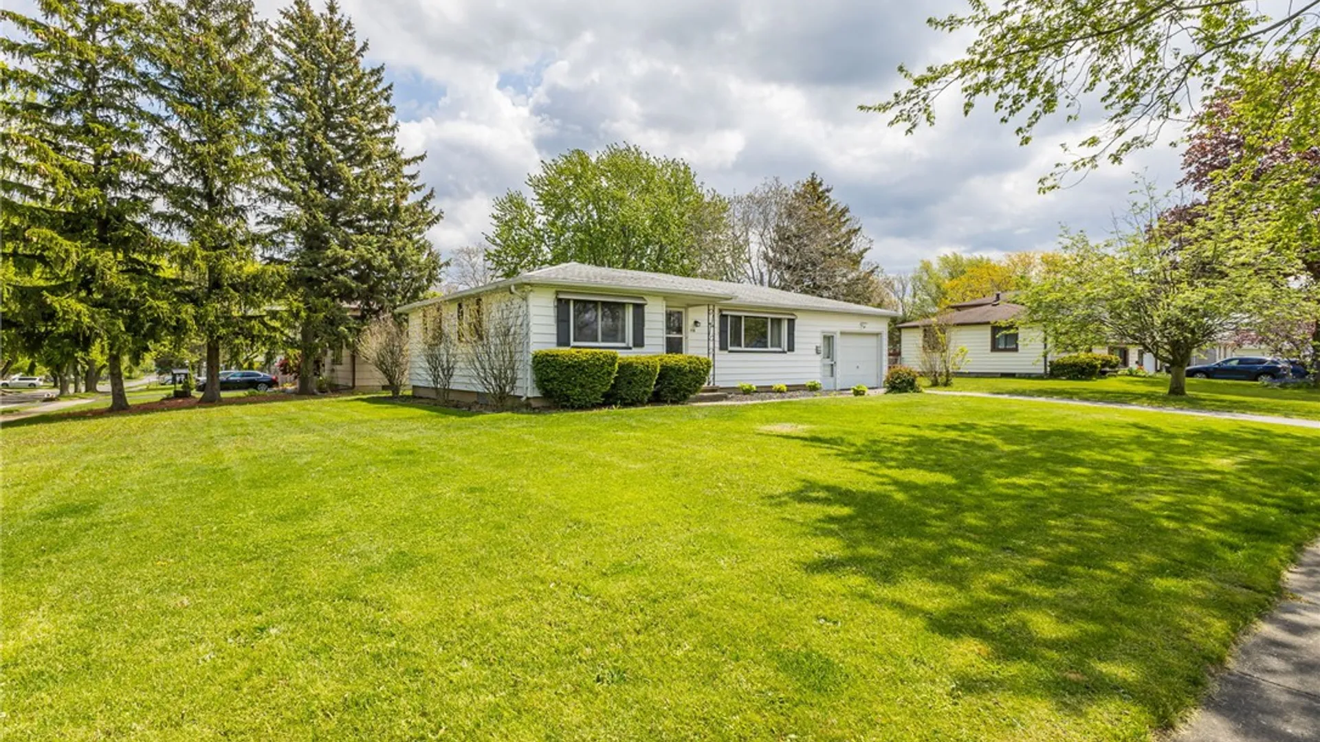 Property at 110 Echo Hill Drive, Irondequoit, NY 14609 21