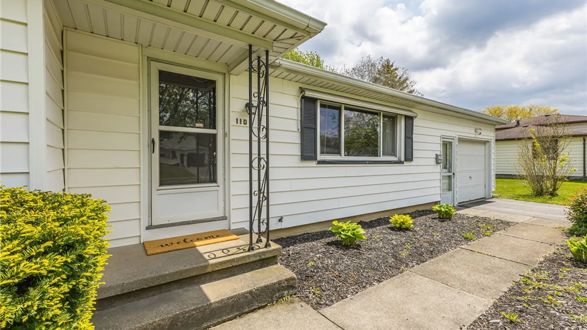 Property at 110 Echo Hill Drive, Irondequoit, NY 14609 3