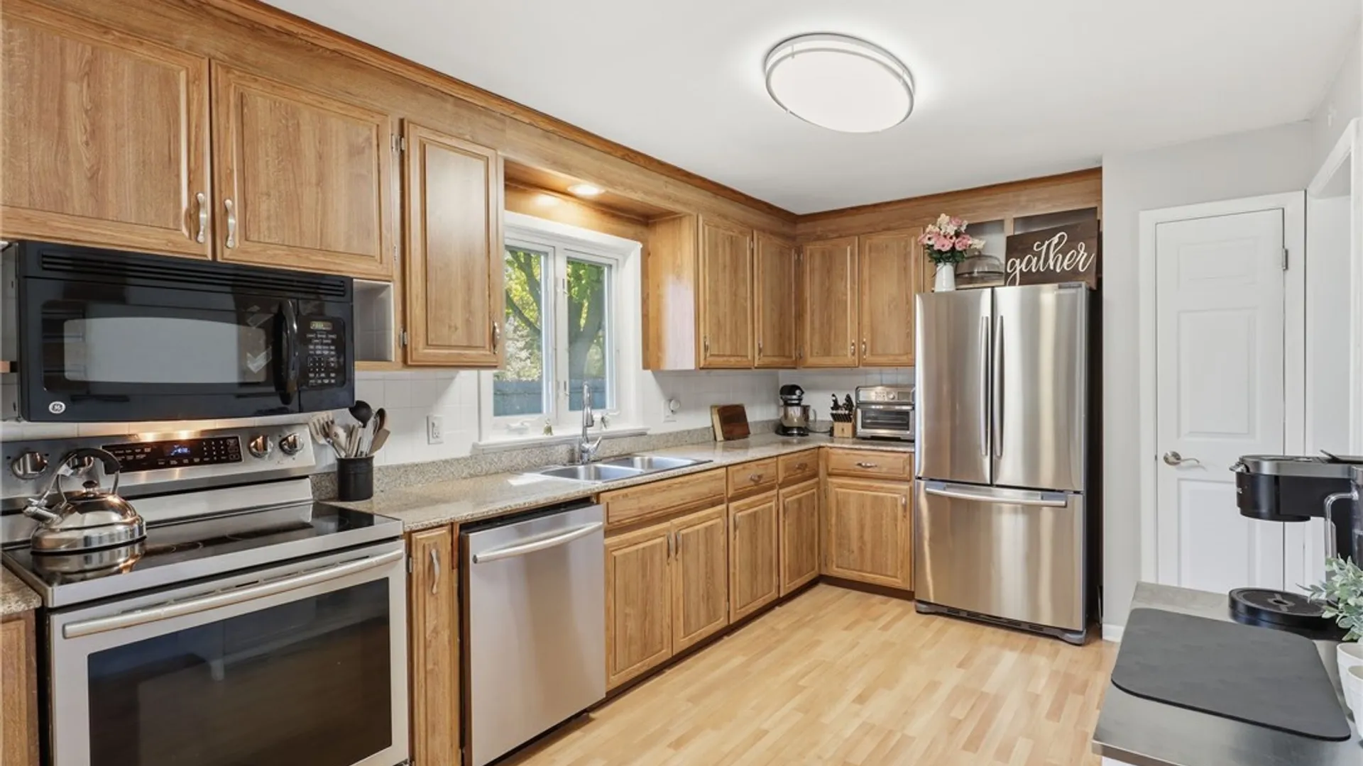 Property at 30 Adela Circle, Chili, NY 14624 7