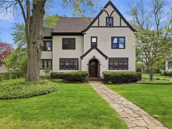 225 Oakdale Drive, Brighton, NY 14618