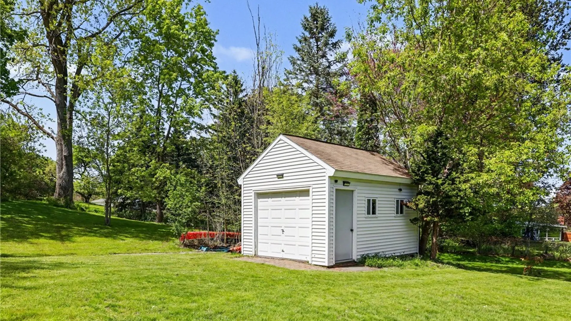Property at 17 Bardney Circle, Perinton, NY 14450 37