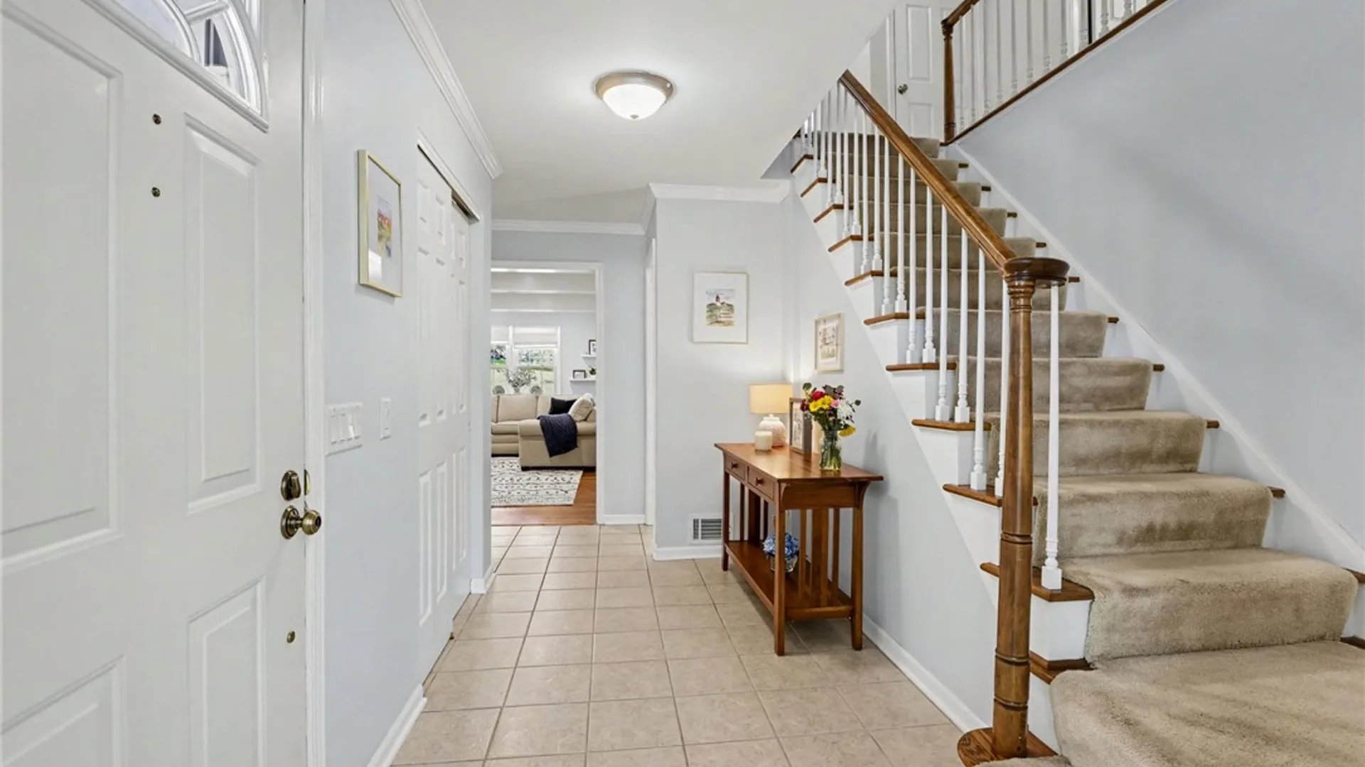 Property at 17 Bardney Circle, Perinton, NY 14450 5