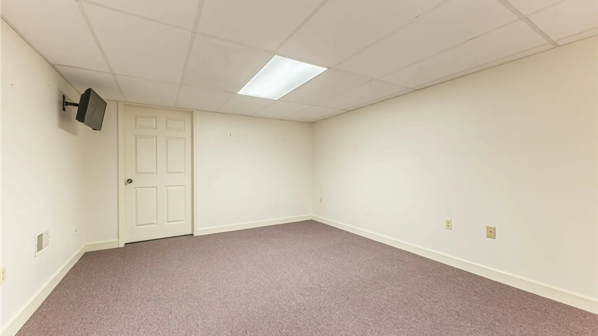 Property at 64 Greenwood Park, Pittsford, NY 14534 31