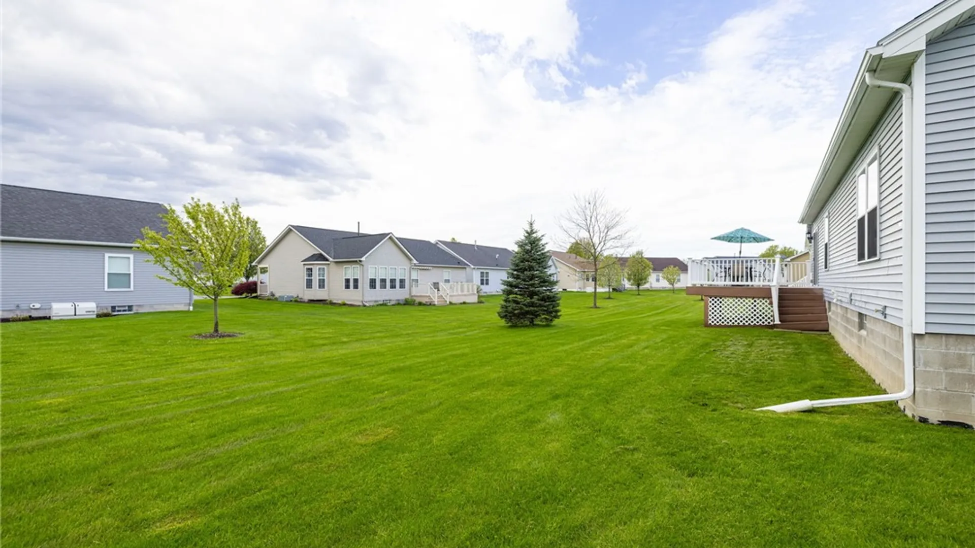 Property at 47 Shirleen Drive, Parma, NY 14468 27
