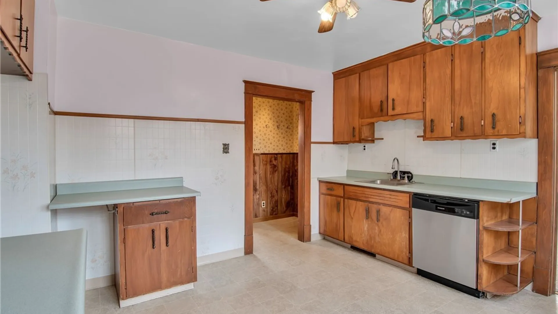 Property at 2460 Grand Avenue, Niagara Falls, NY 14301 20